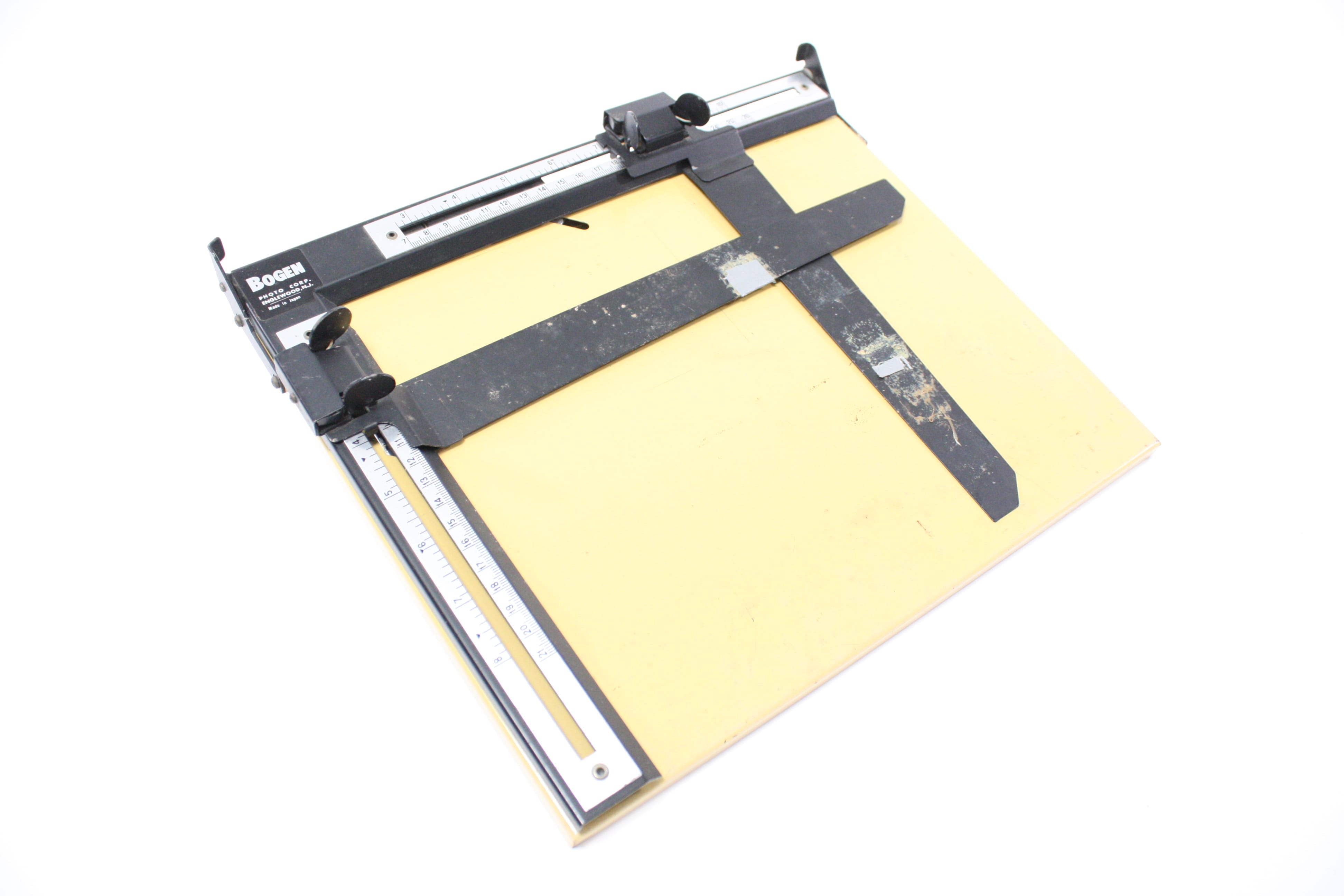 Bogen 8x10 Easel