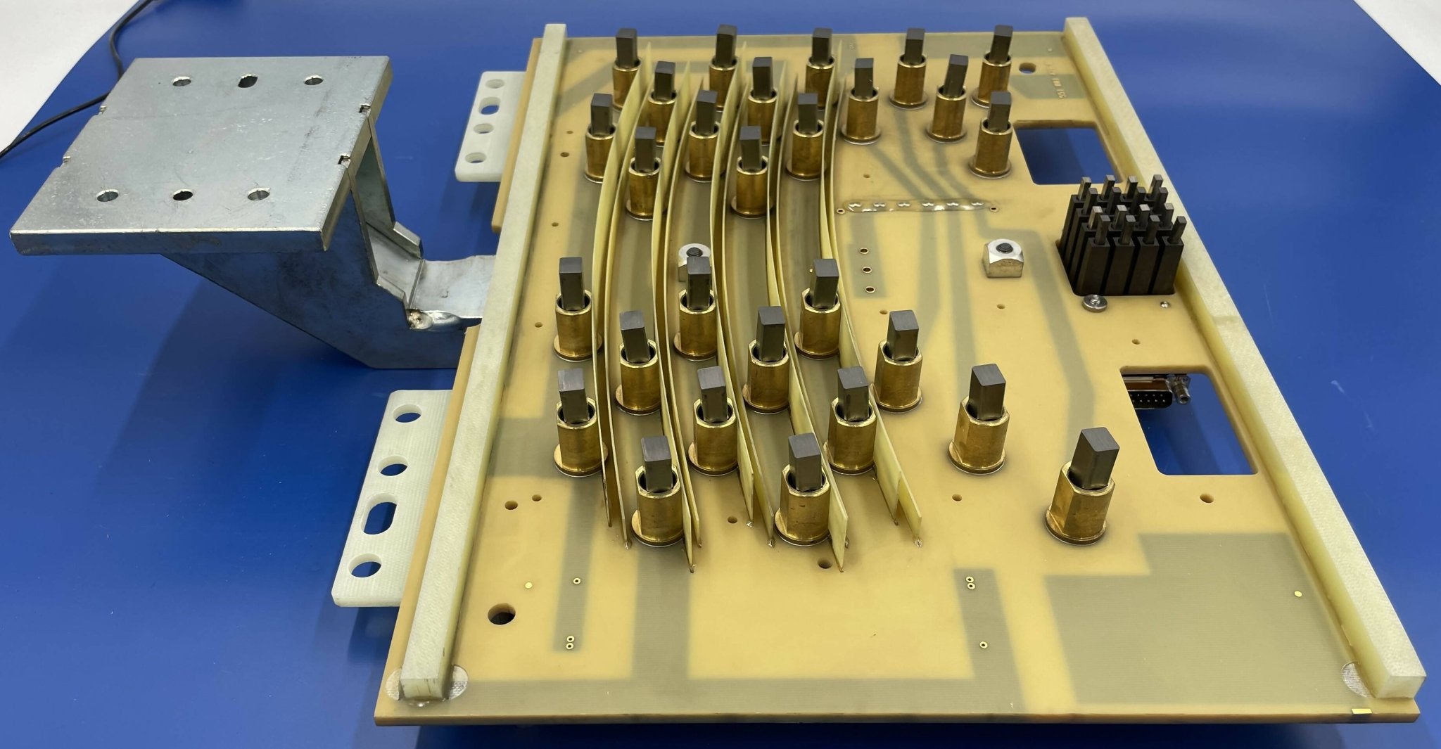 Siemens 7741130 - Brush Block Assembly W/Signal for Somatom CT Label | Alo Tech Solutions