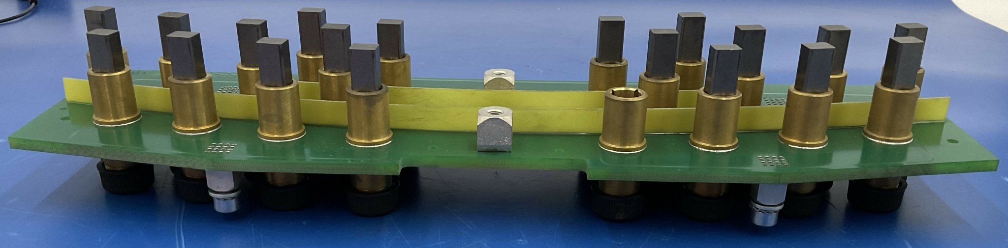 BRUSH BLOCK UDC (07395135/7395135/522300780 SIEMENS