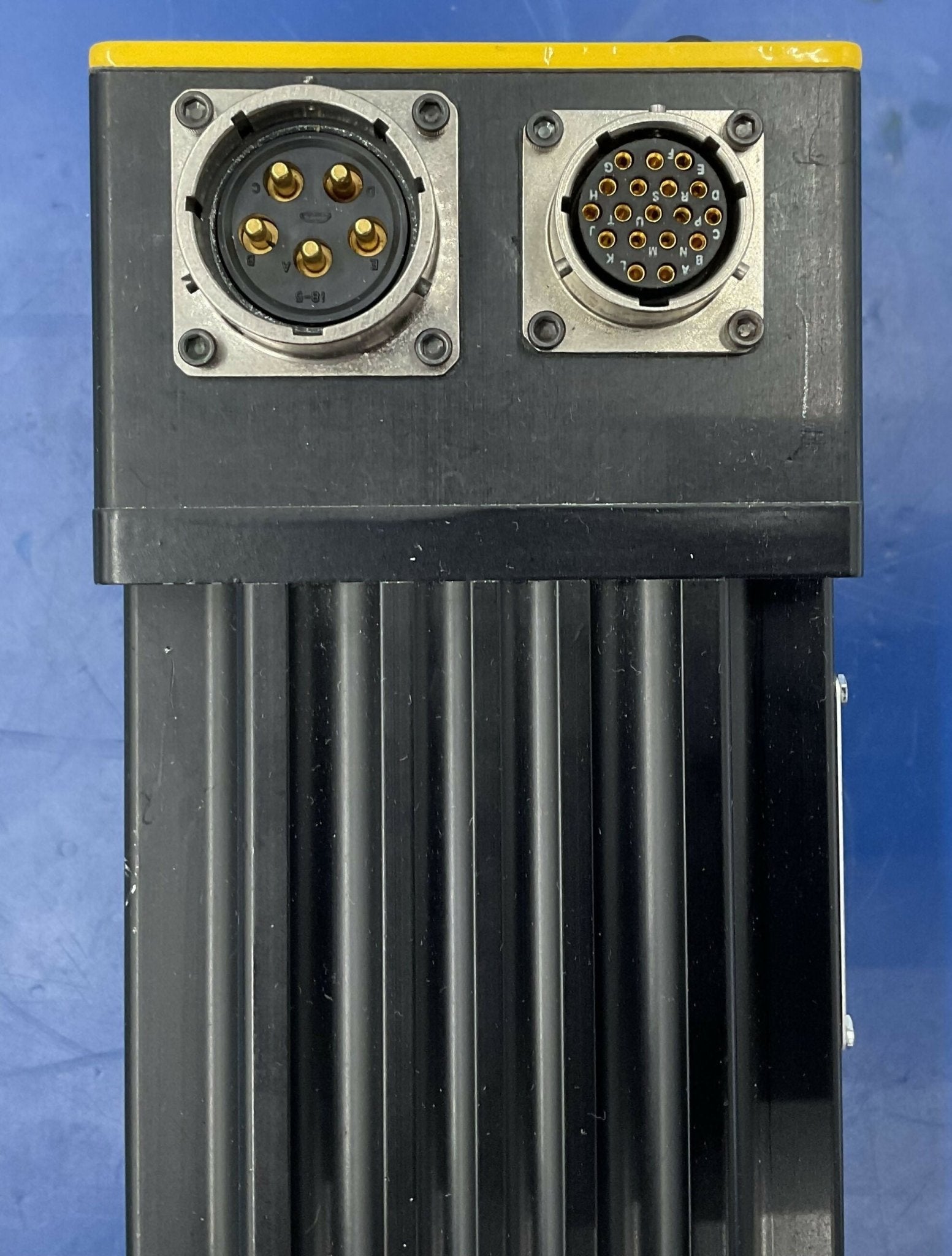BRUSHLESS SERVO MOTOR (J0922JE-NMSN SIEMENS/PARKER