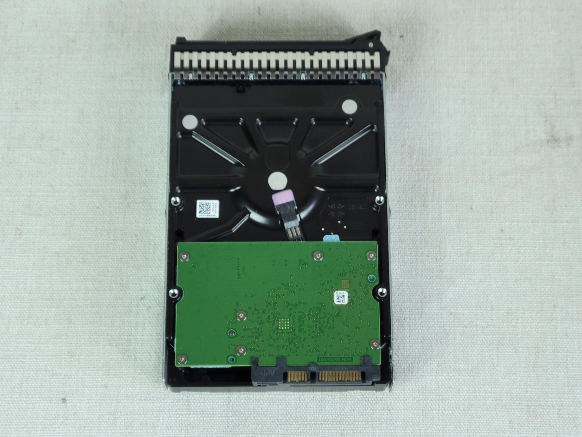 Lenovo 00YK041 6TB 7.2k 6Gb/s 3.5” 512e SATA Hard Drive ST6000NM0115