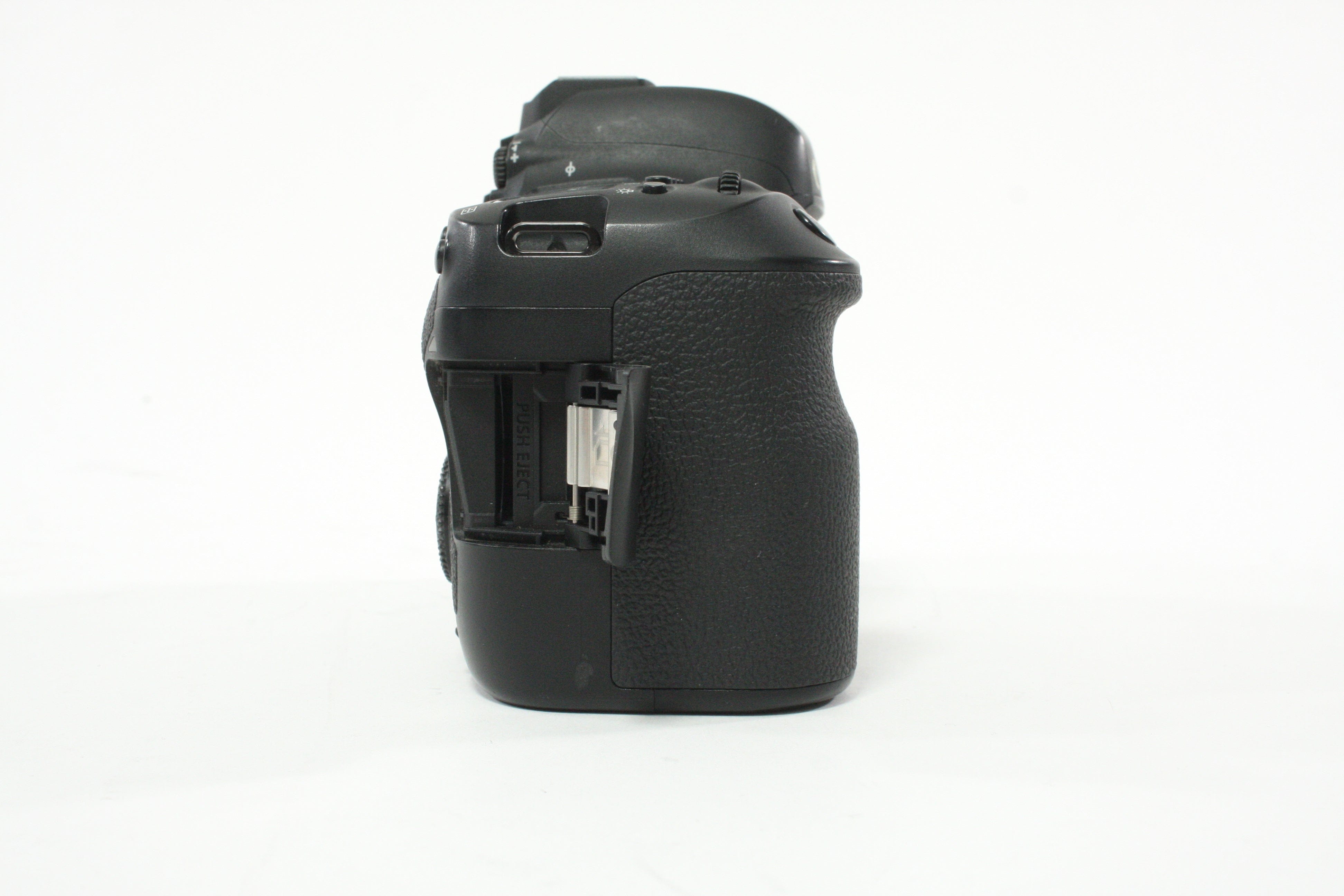 Canon 6D Mark II DSLR Camera with Shutter Count 394,062
