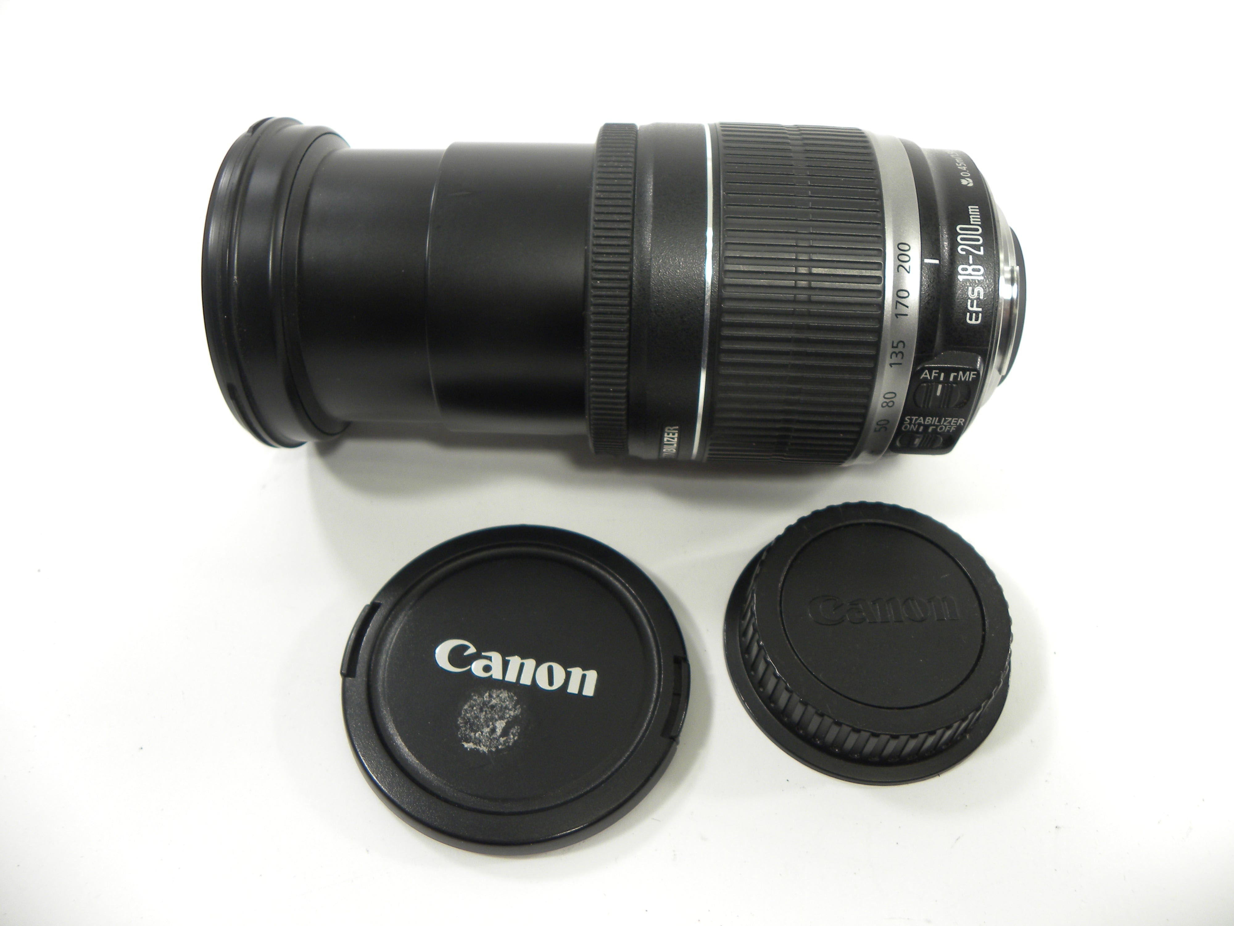 Canon EF-S 18-200mm f3.5-5.6 IS