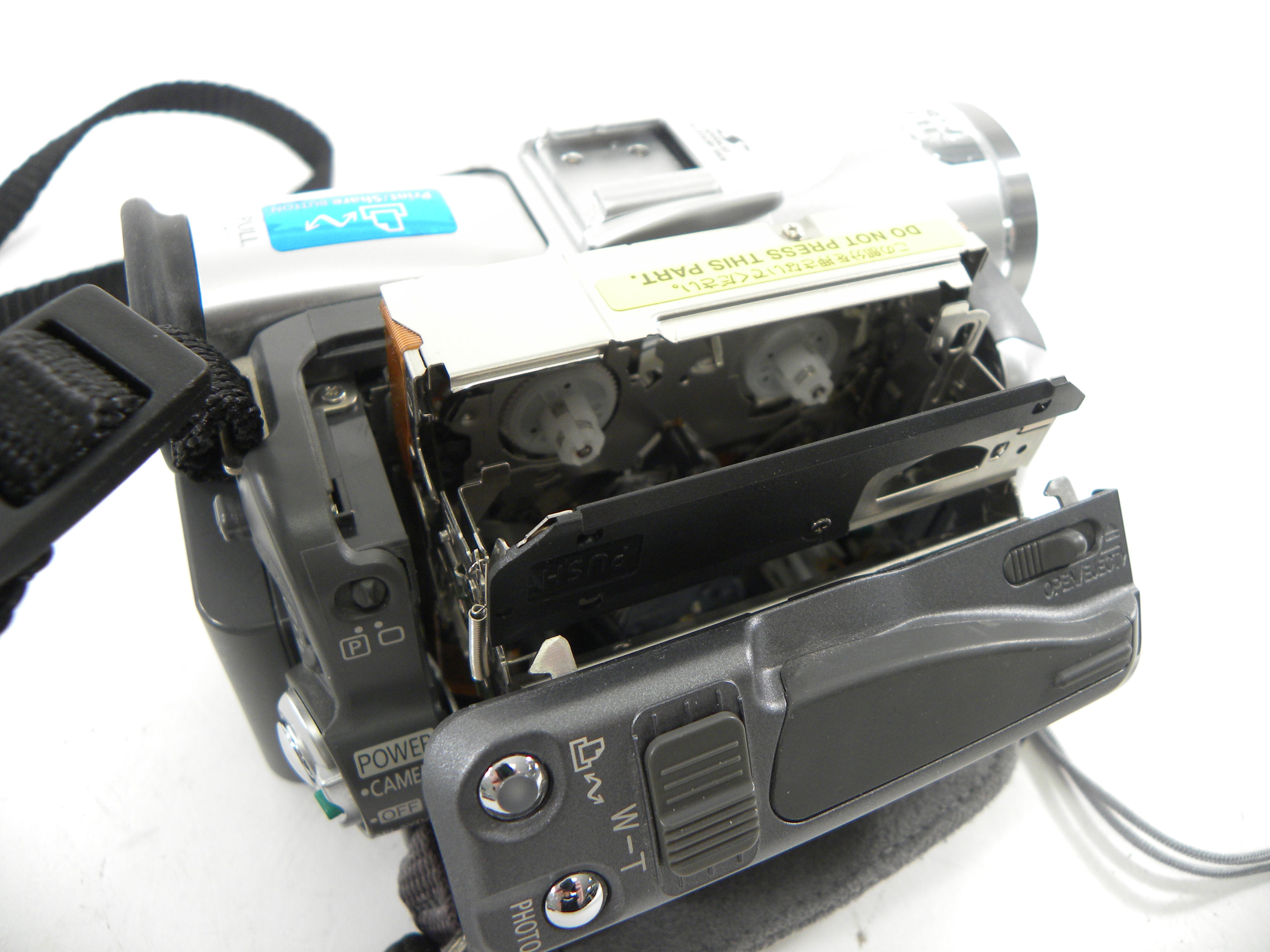 Canon Elura 65 MiniDV Camcorder