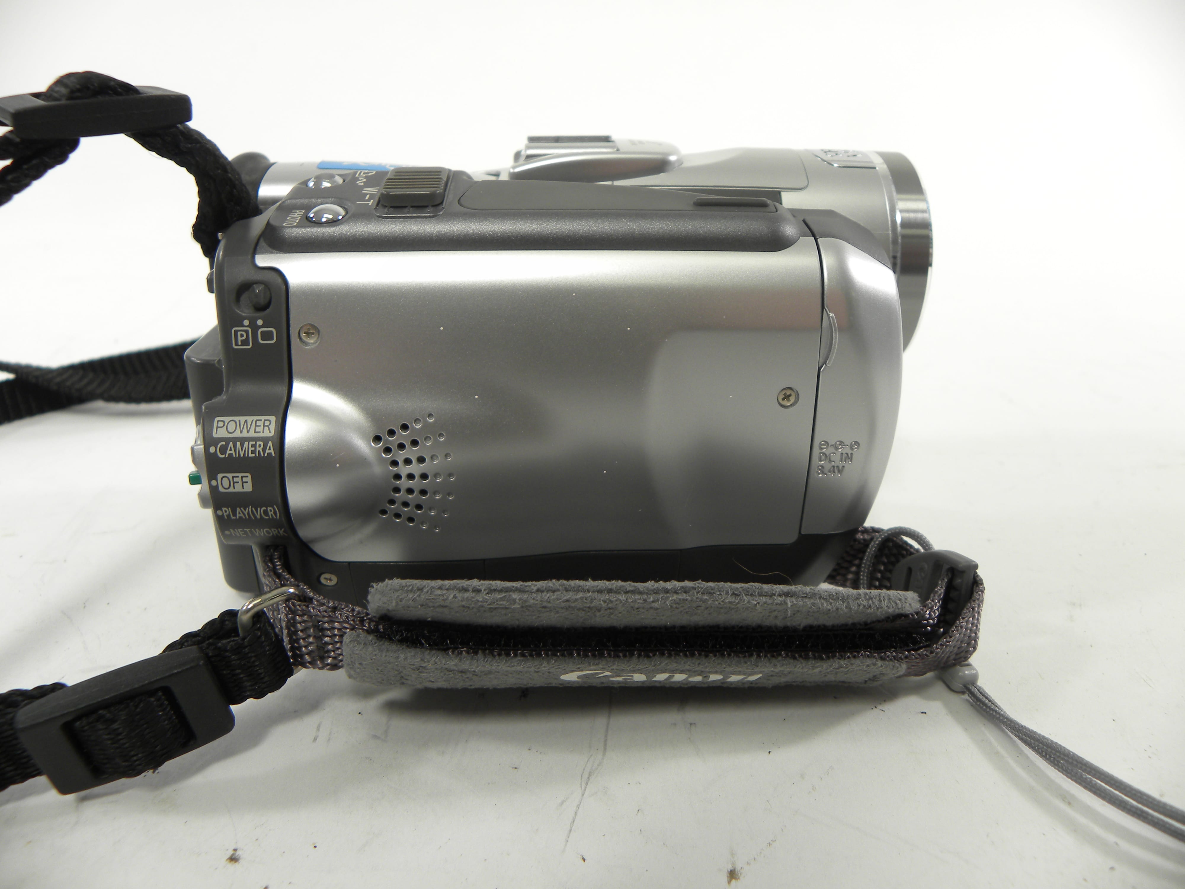 Canon Elura 65 MiniDV Camcorder