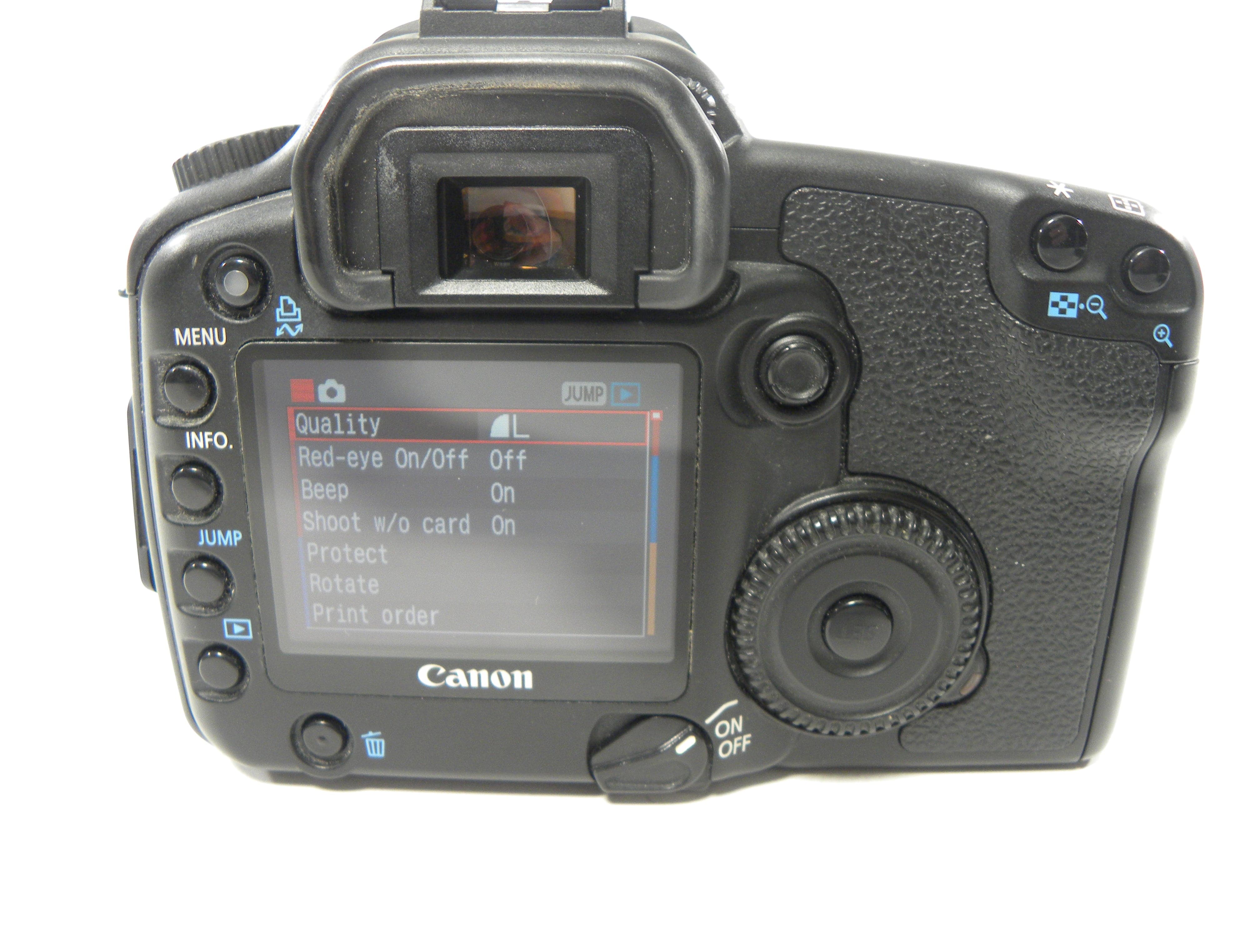 Canon EOS 30D 8.2mp Digital SLR w/EF-S 18-55mm f3.5-5.6 IS