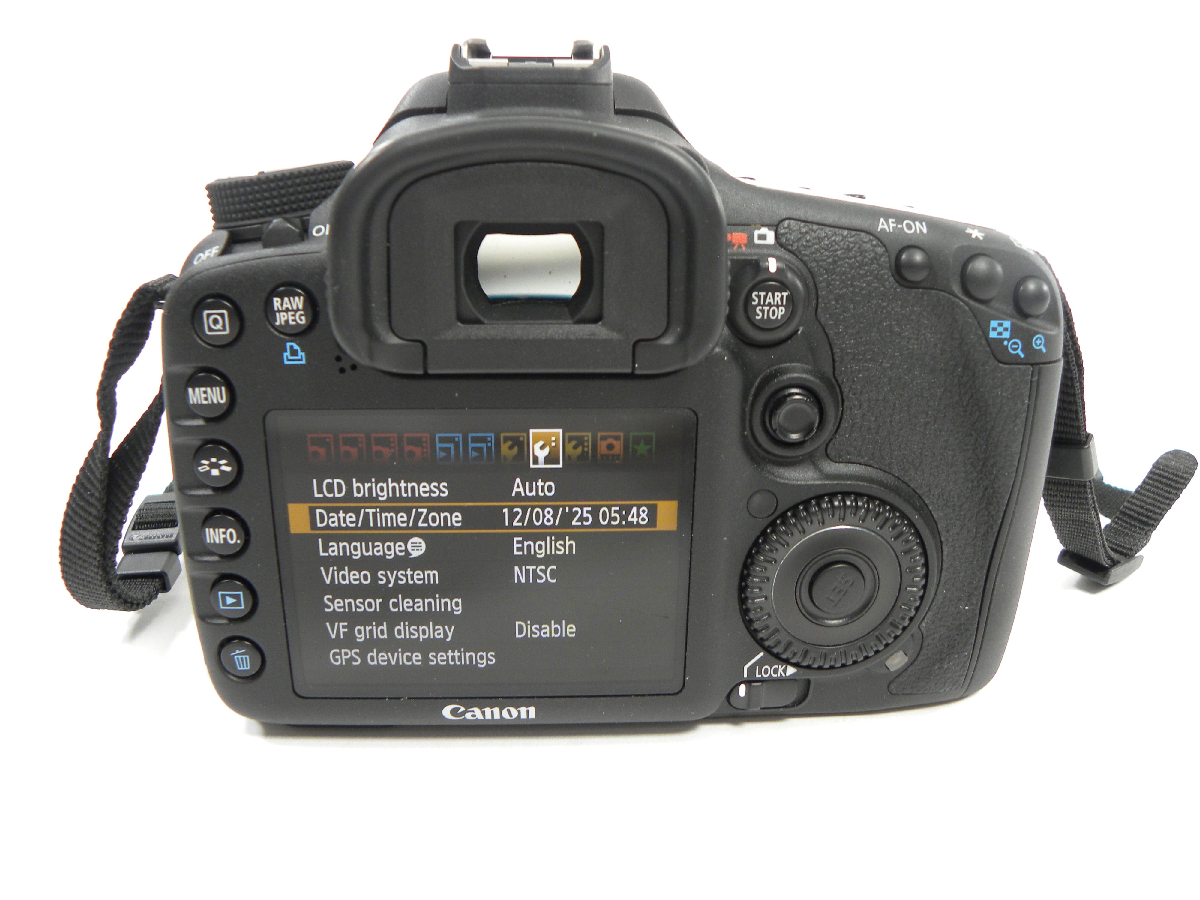 Canon EOS 7D 18.0mp Digital SLR Body Only Shutter Ct. 244