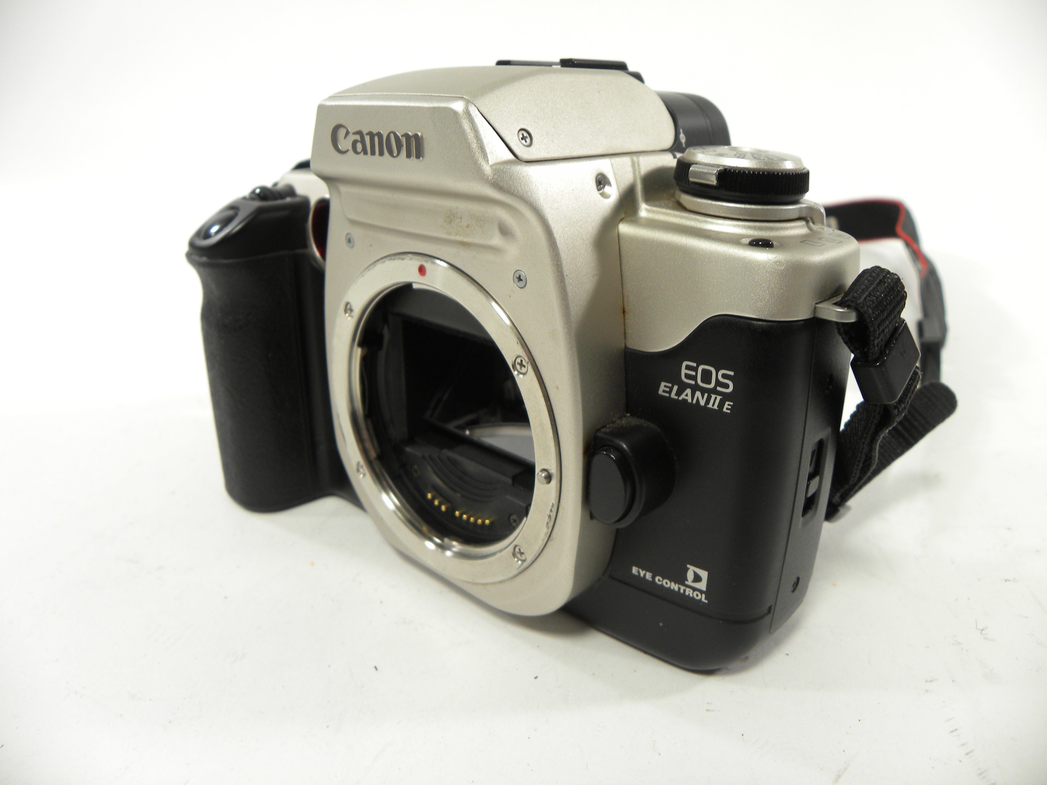 Canon EOS Elan II E 35mm SLR Camera Body Only