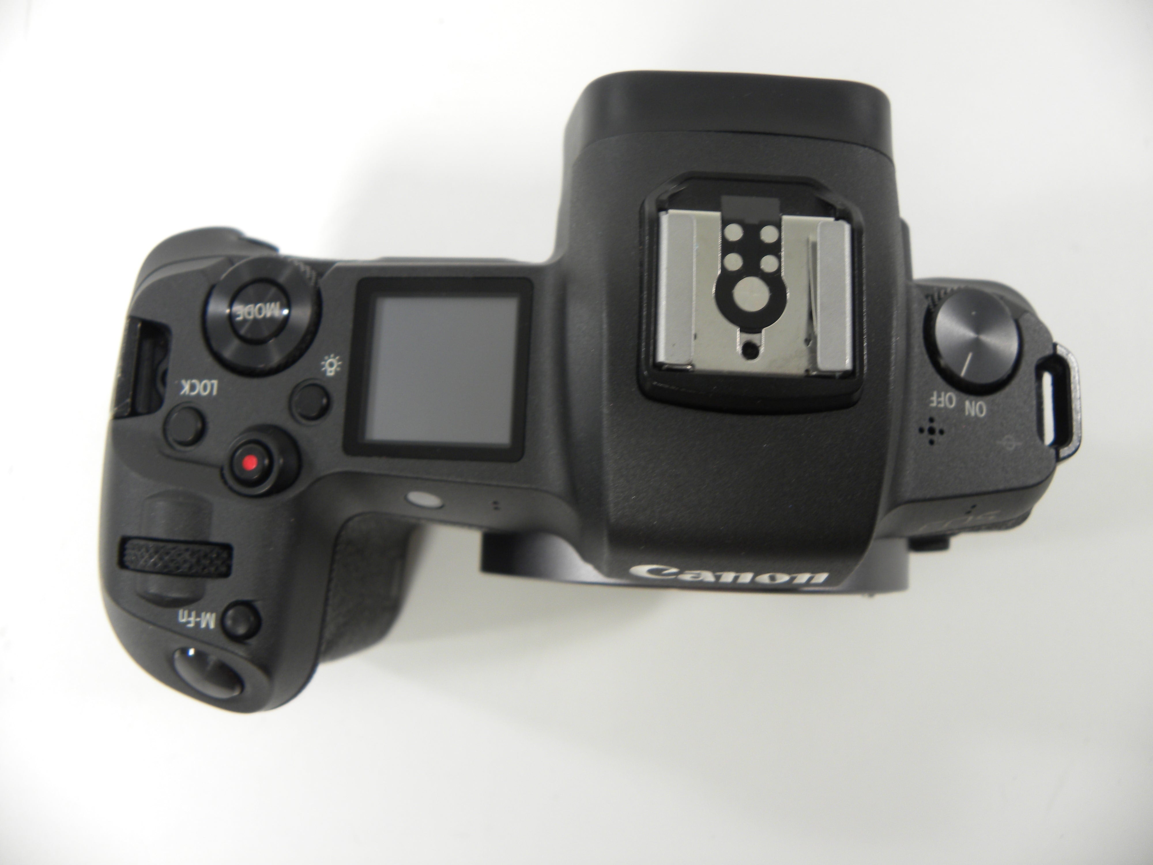 Canon EOS R 30.3mp Digital Mirrorless Body Only (Read)