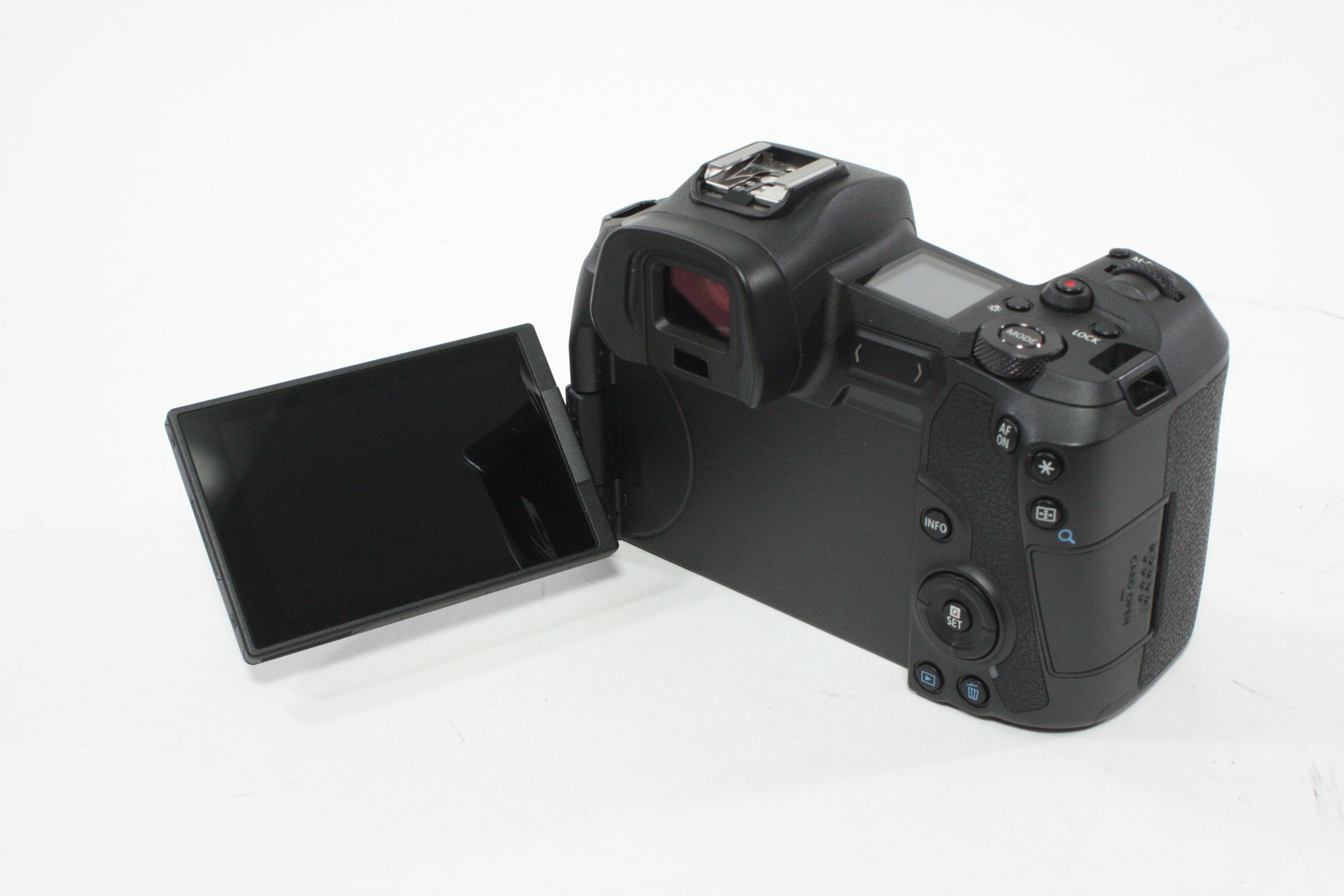 Canon EOS R Mirrorless Digital Camera with Shutter Count 8,000