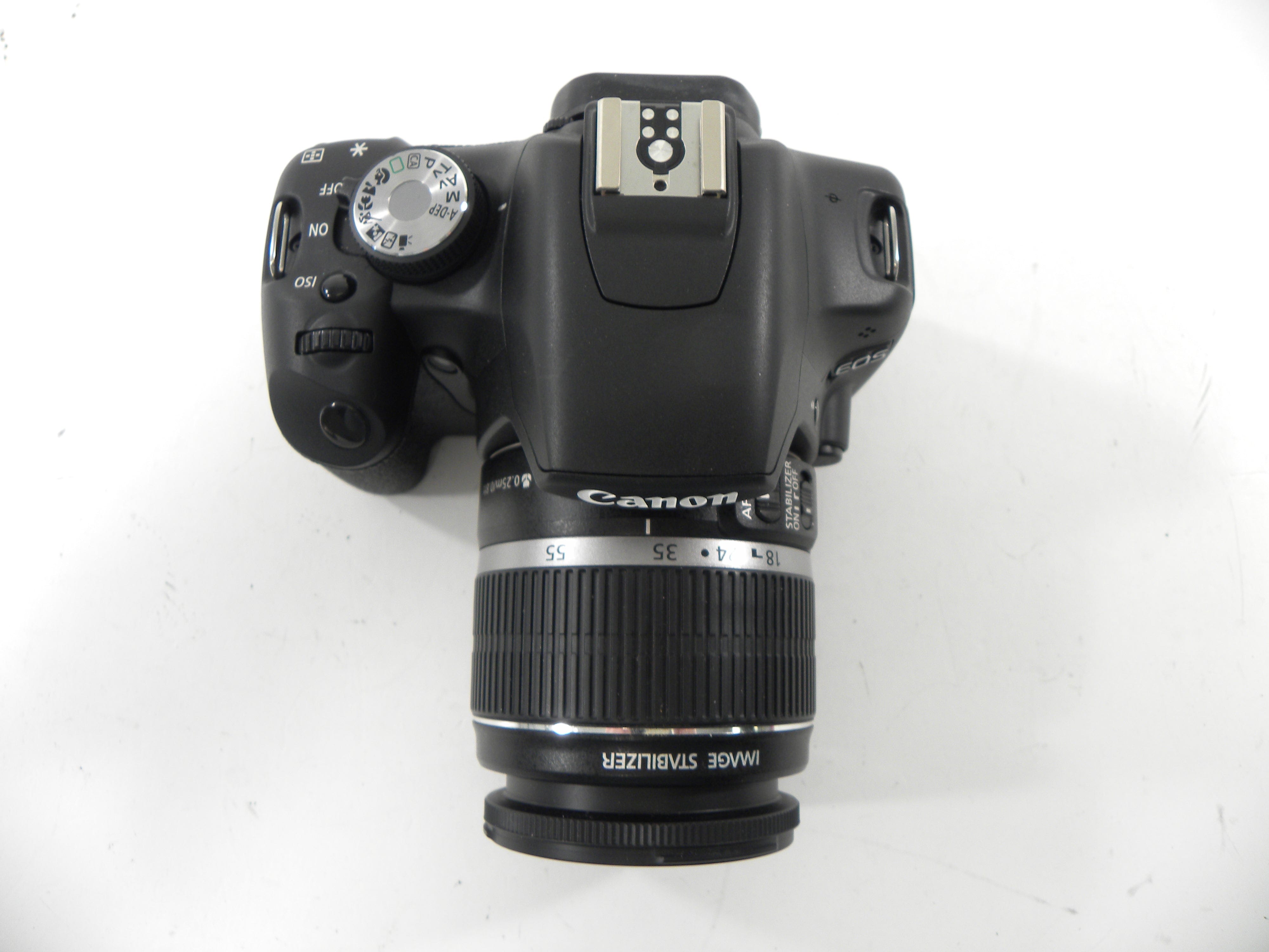 Canon EOS Rebel T1i 15.1mp Digital SLR w/EF-S 18-55 IS Shutter Ct. 1,132