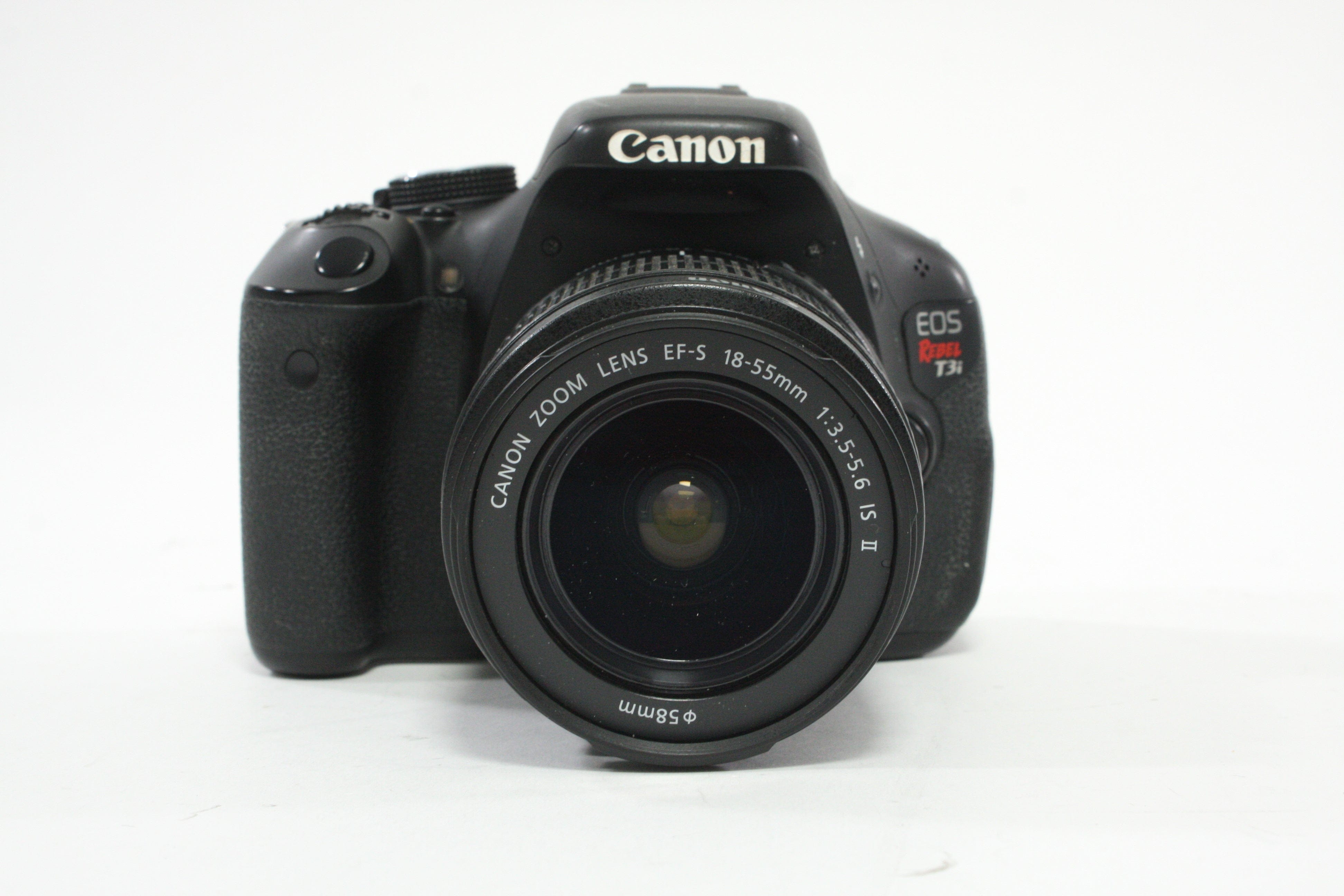 Canon EOS Rebel T3i DSLR Camera with 18-55mm f/3.5-5.6 IS II EF Lens with a Shutter Count of 35,026