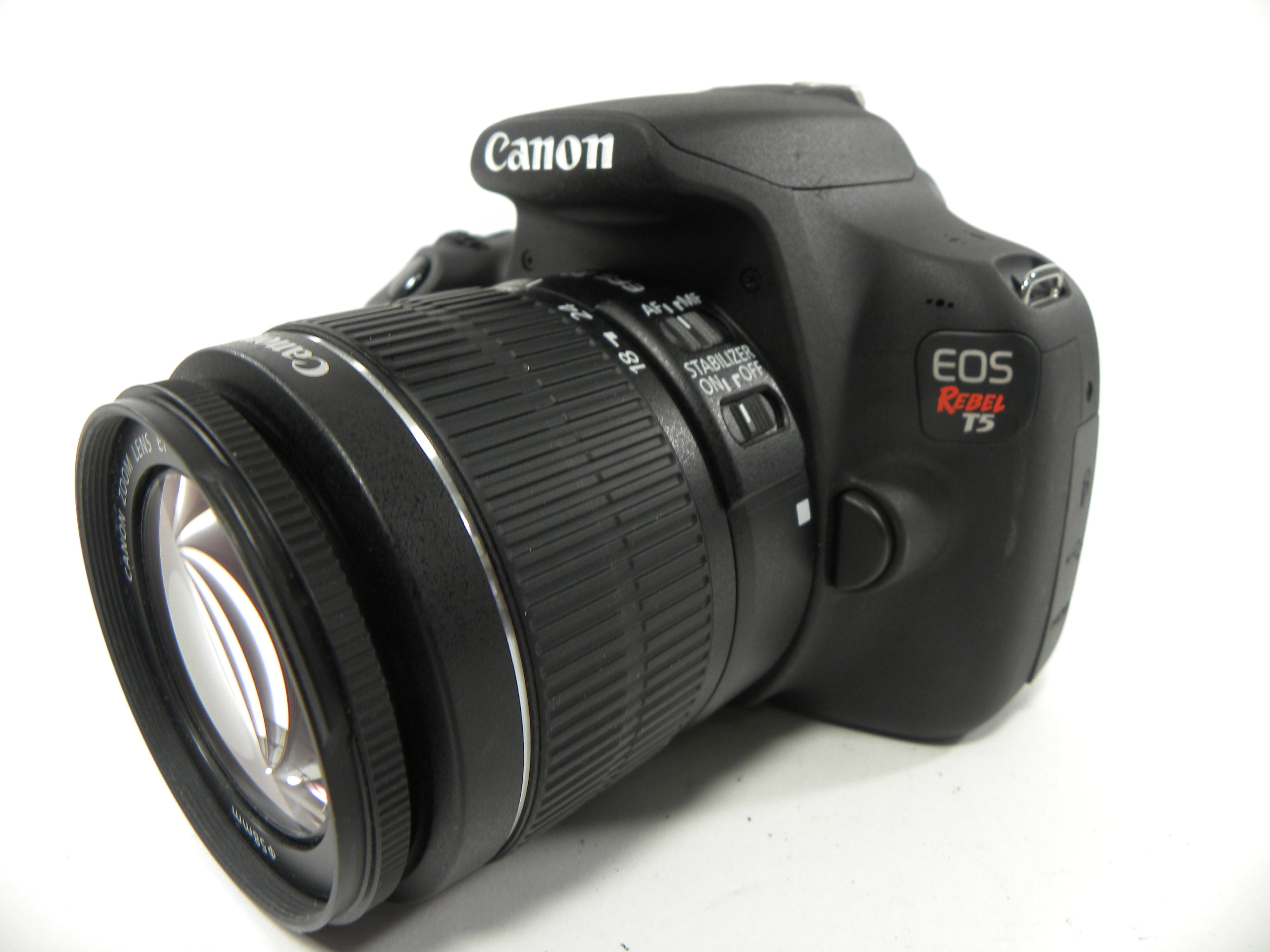 Canon EOS Rebel T5 18mp Digital SLR w/EF-S 18-55 IS II Shutter Ct. 131
