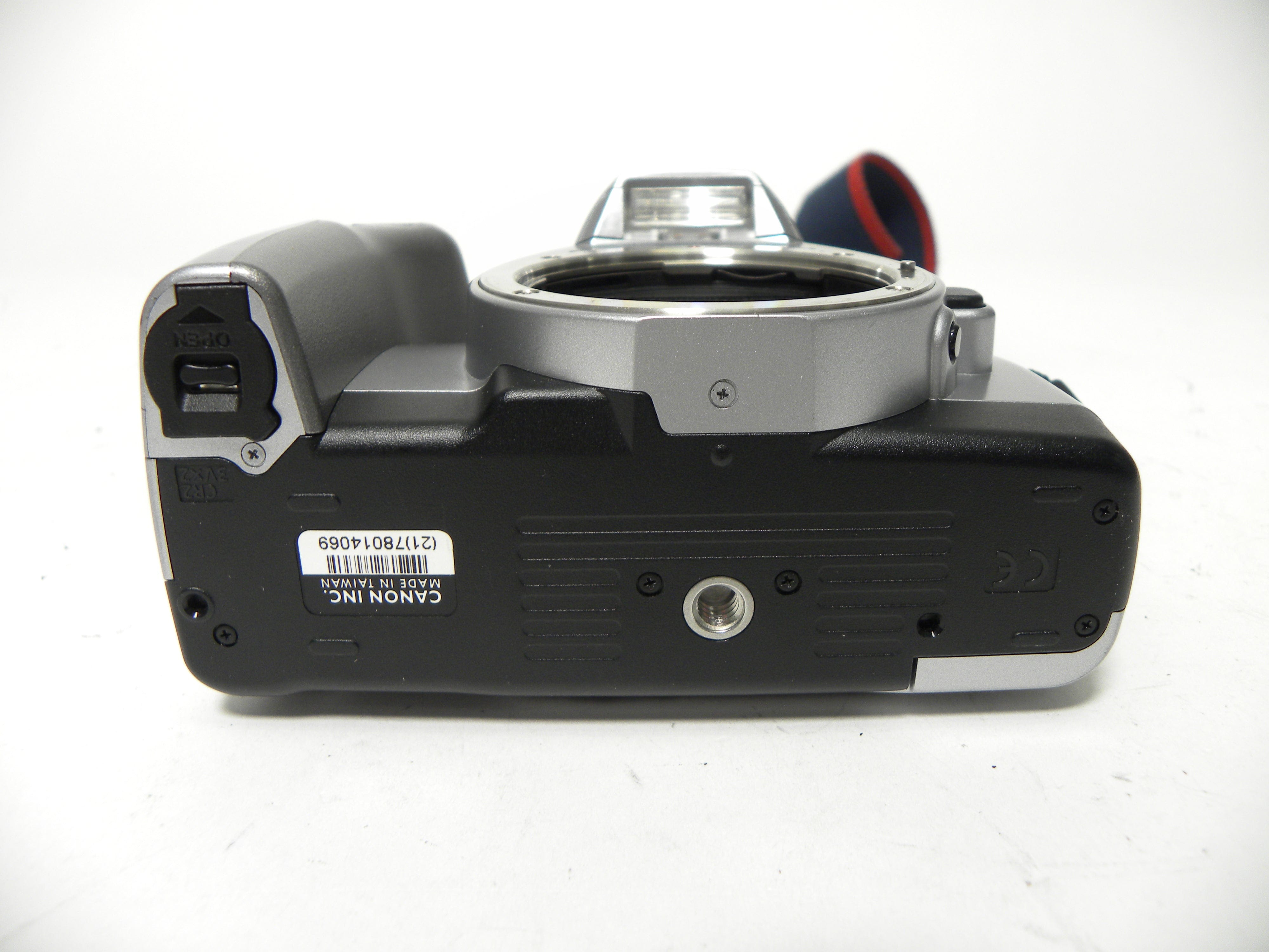Canon EOS Rebel Ti 35mm SLR camera
