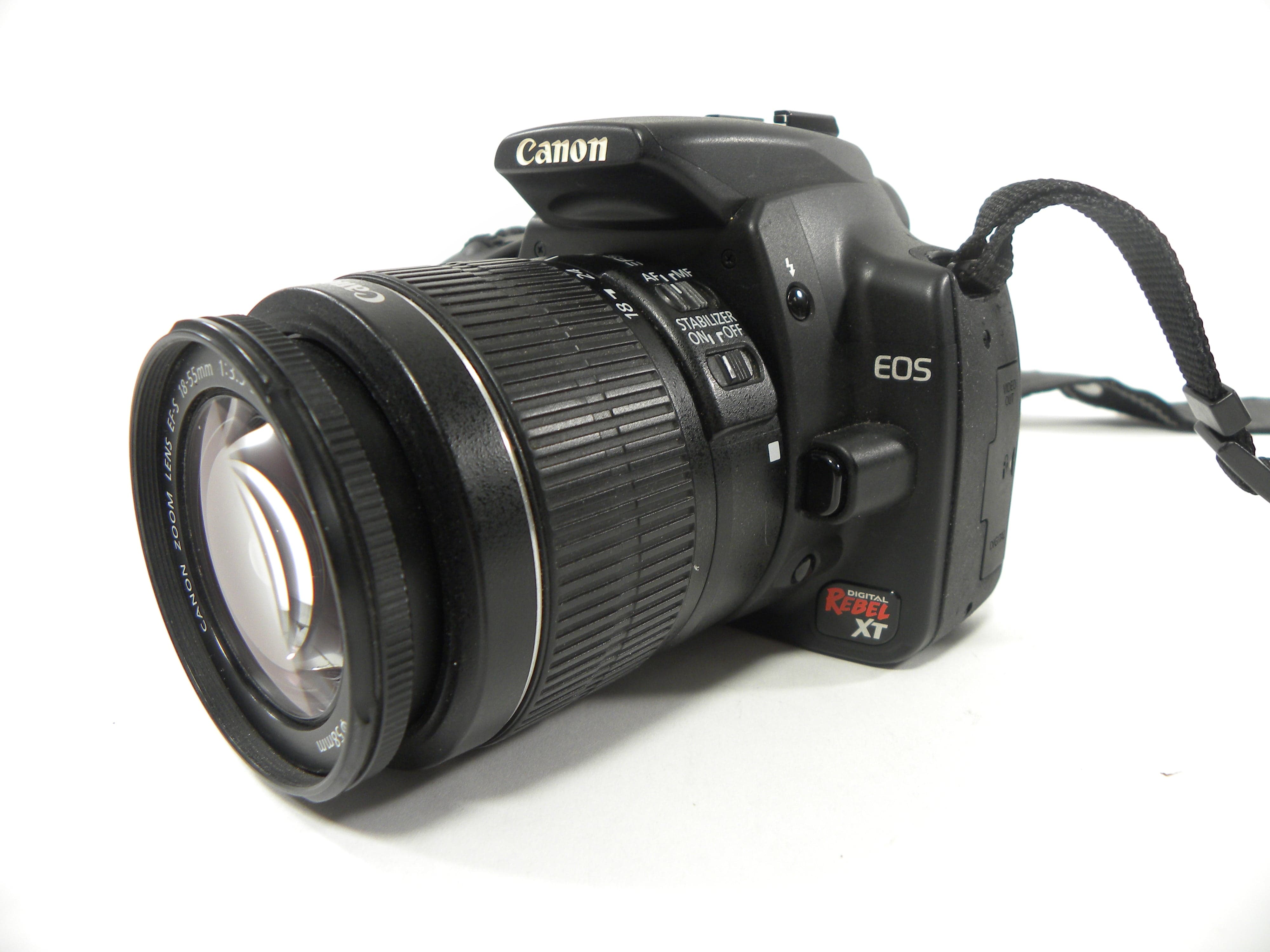Canon EOS Rebel XT 8.0mp Digital SLR w/EF-S 18-55 IS II