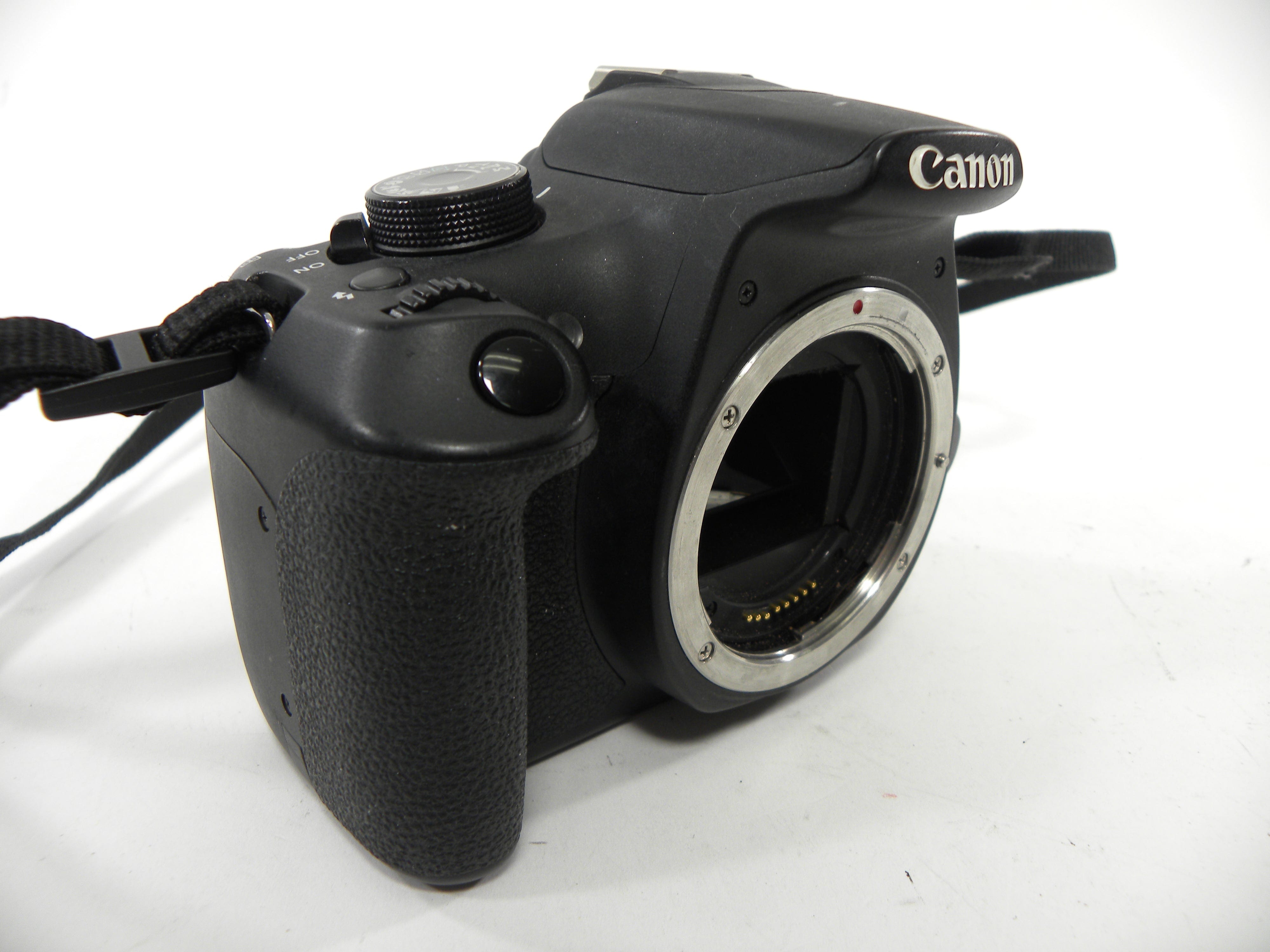Canon EOS T5 18.0mp Digital SLR Body Only Shutter Ct. 31,582