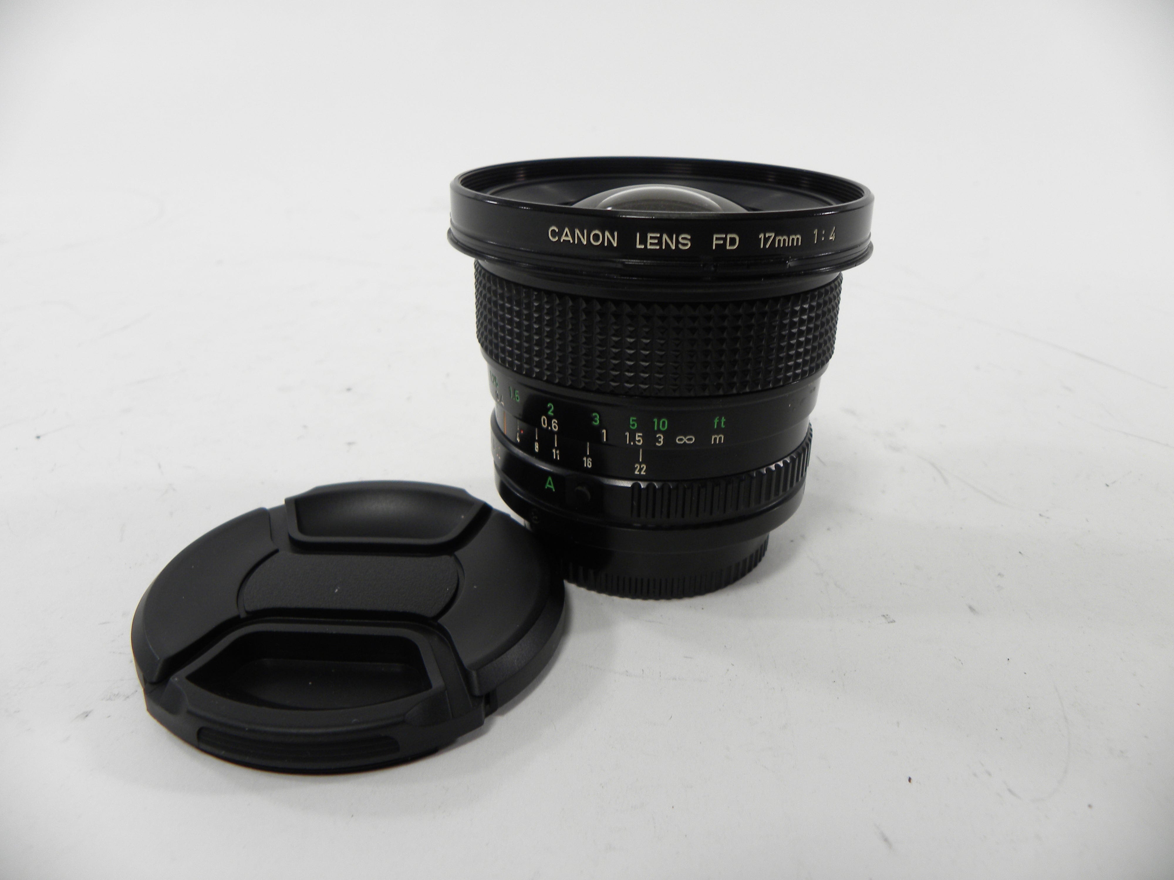 Canon FD 17mm f4 lens (Parts or Repair) AS IS
