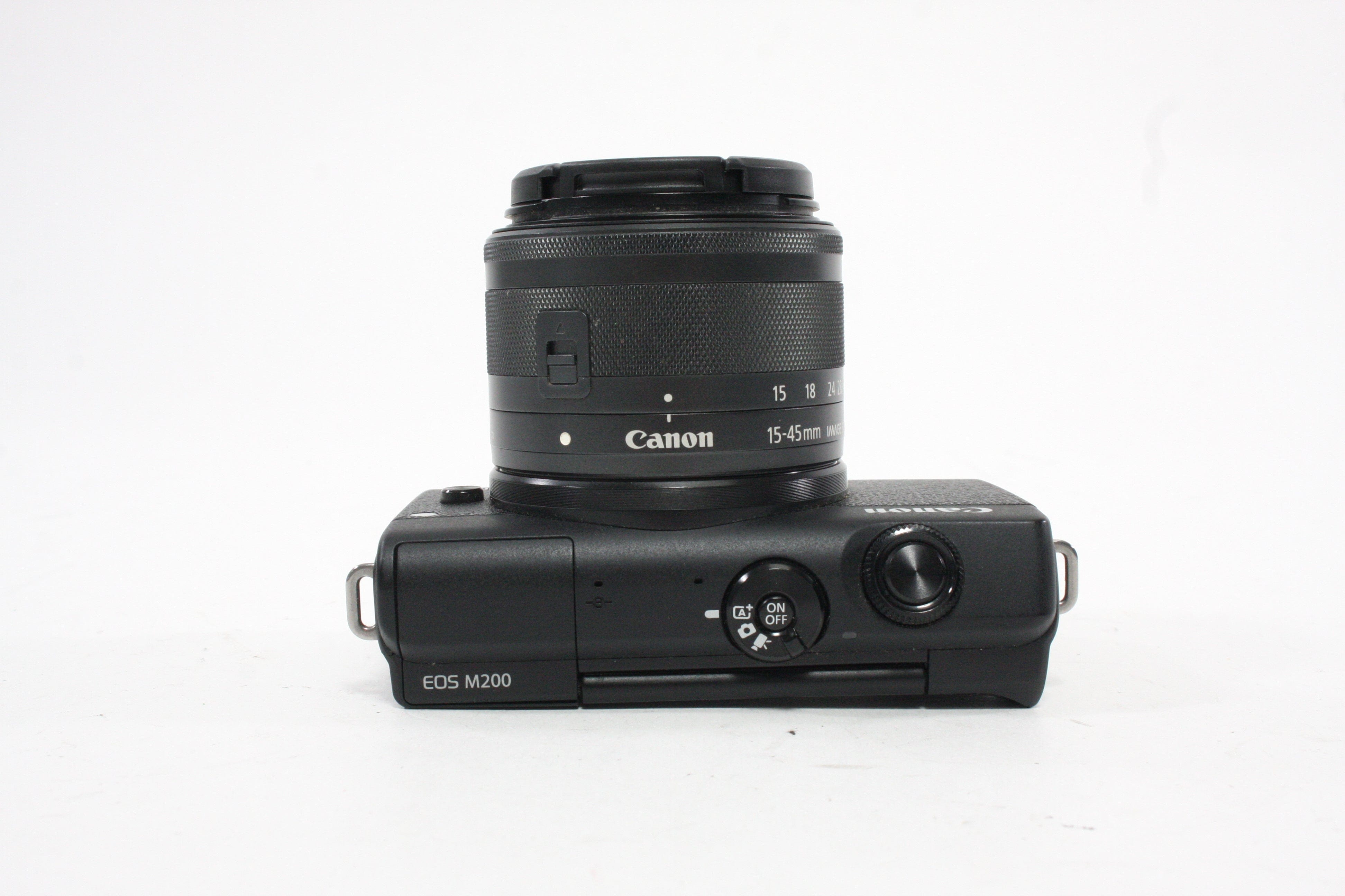 Canon M200 Mirrorless Camera with 15-45mm f/3.5-6.3 IS STM Lens