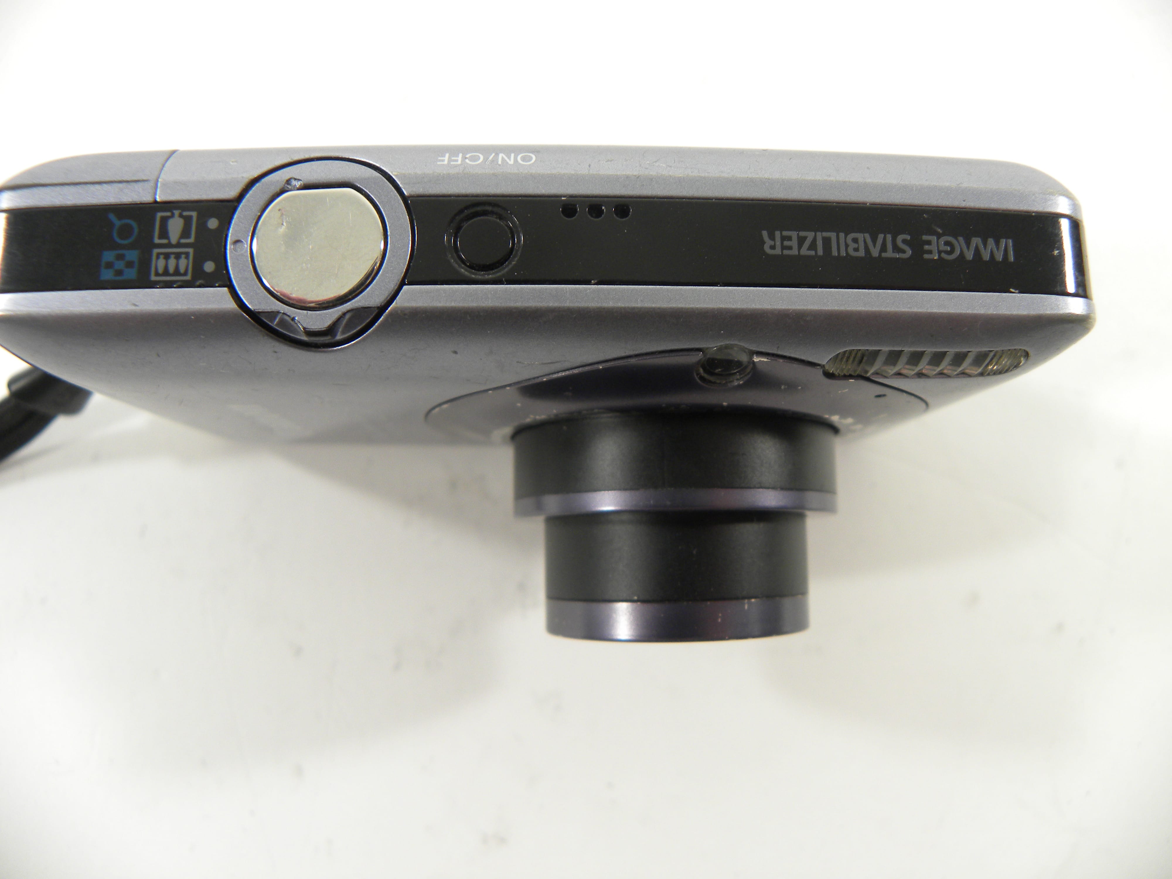 Canon Power Shot SD940 IS Digital Elph AS IS NO Returns!!