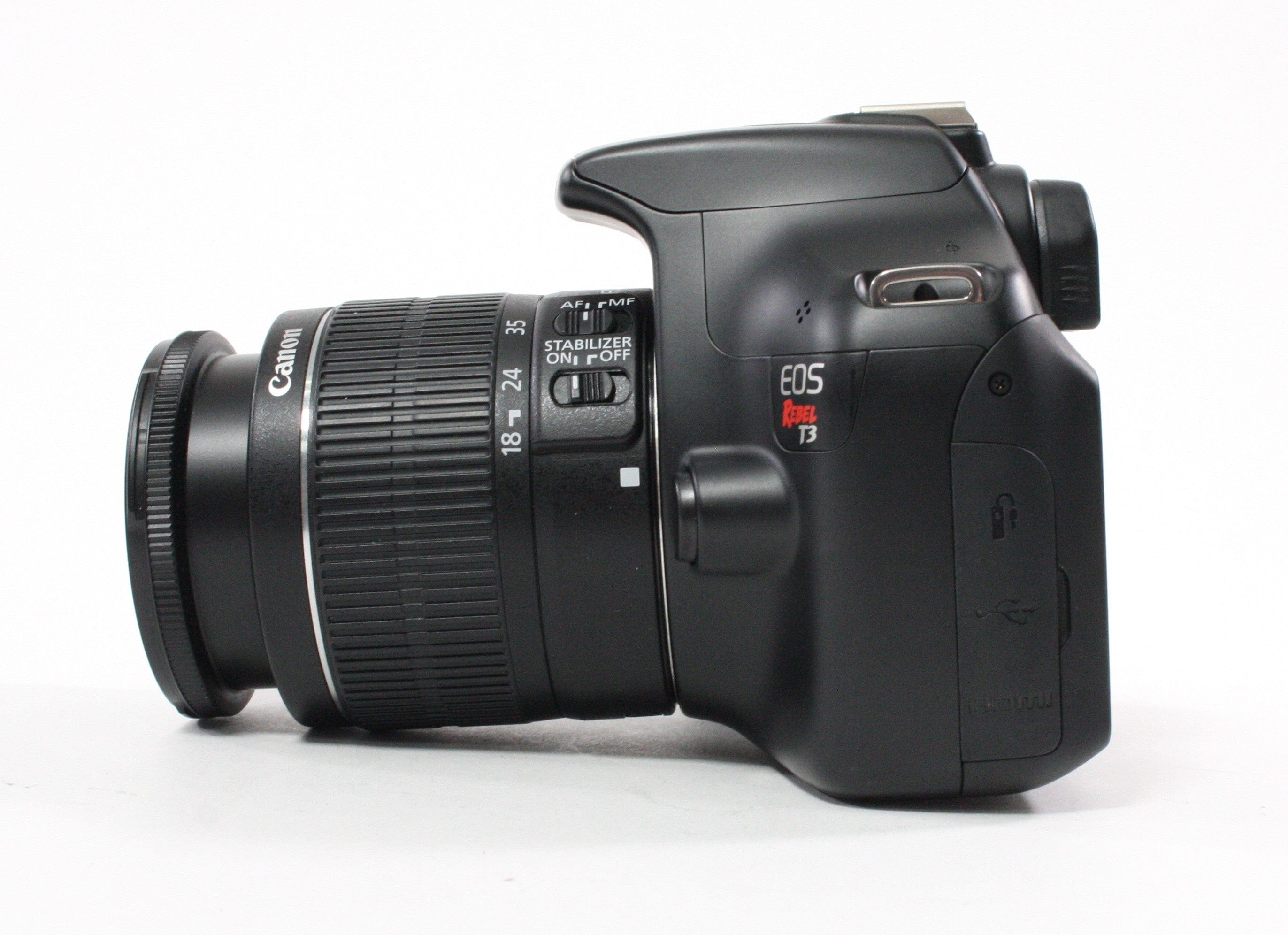 Canon Rebel T3 DSLR with 18-55mm f/3.5-5.6 IS II Lens Shutter Count 535