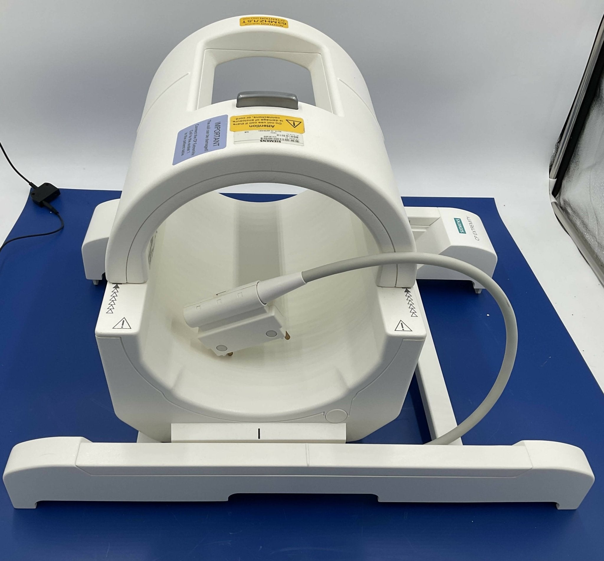 Siemens 3146466 - CP Extremity MRI Coil Side View | Alo Tech Solutions