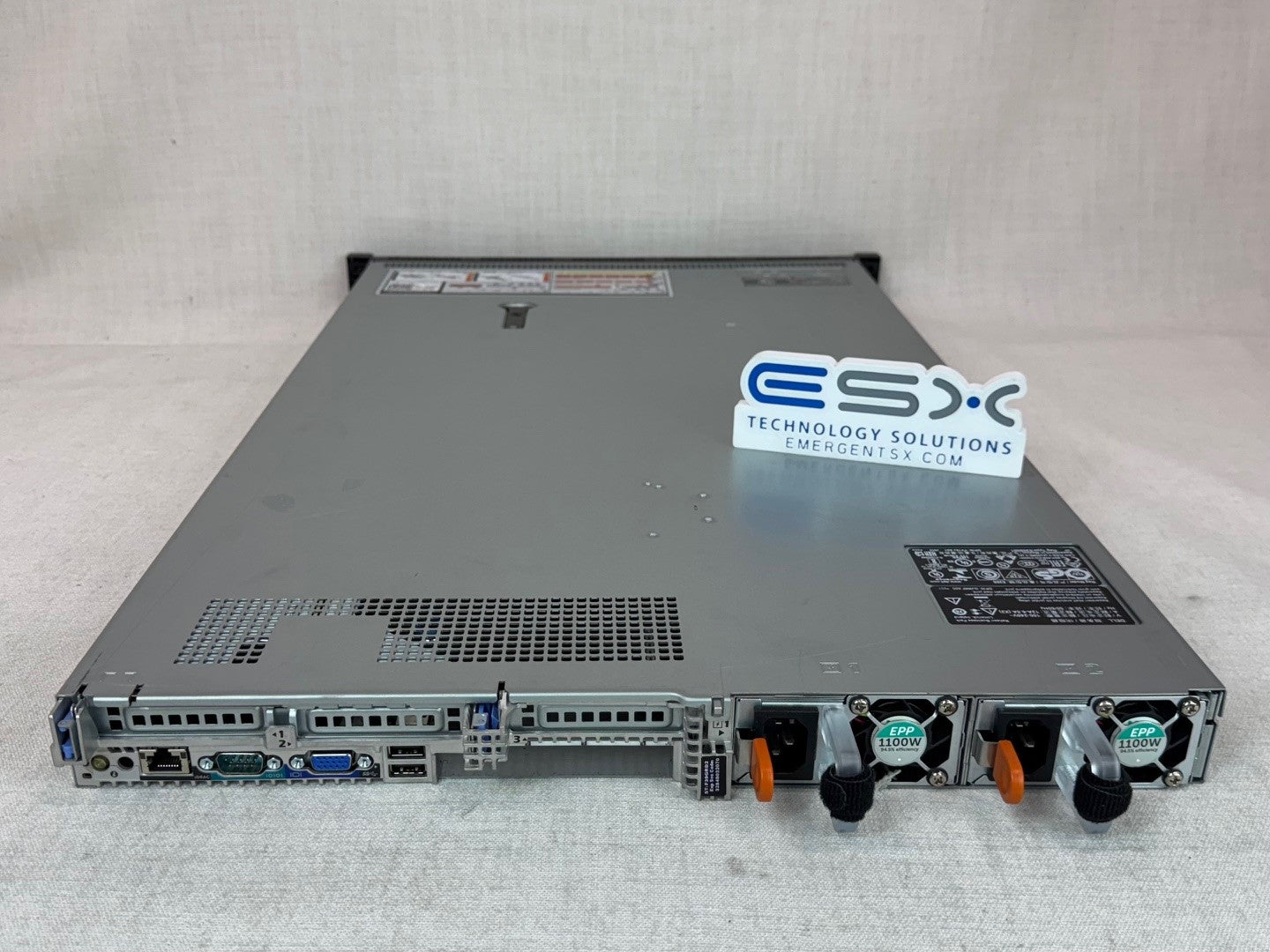 Dell PowerEdge XC630 10x 2.5” Server(same as R630) – 2x 22C E5-2699v4, 128GB RAM