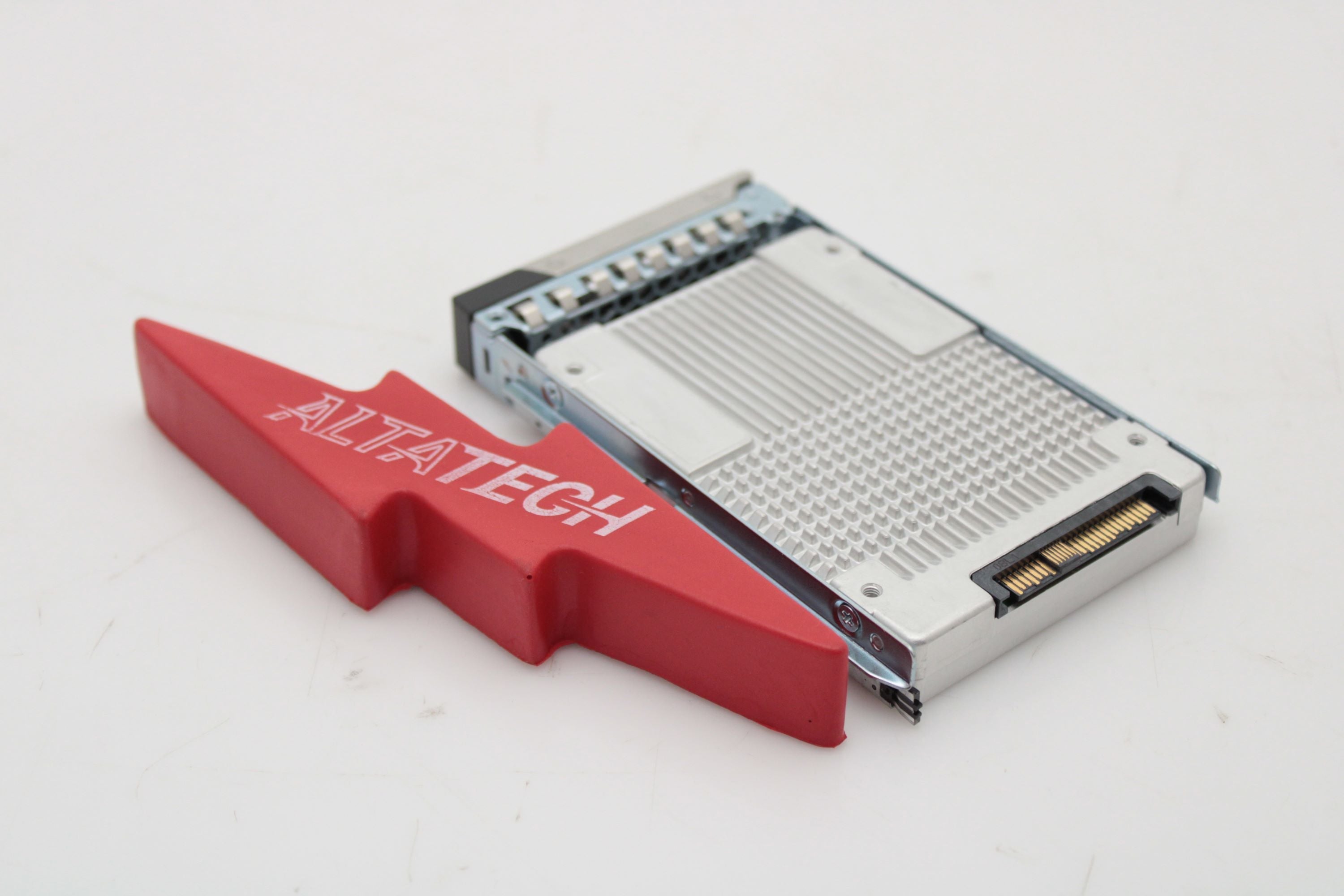Dell R1K6J 4TB SSD NVME PCIE 2.5 U.2 RI P4510