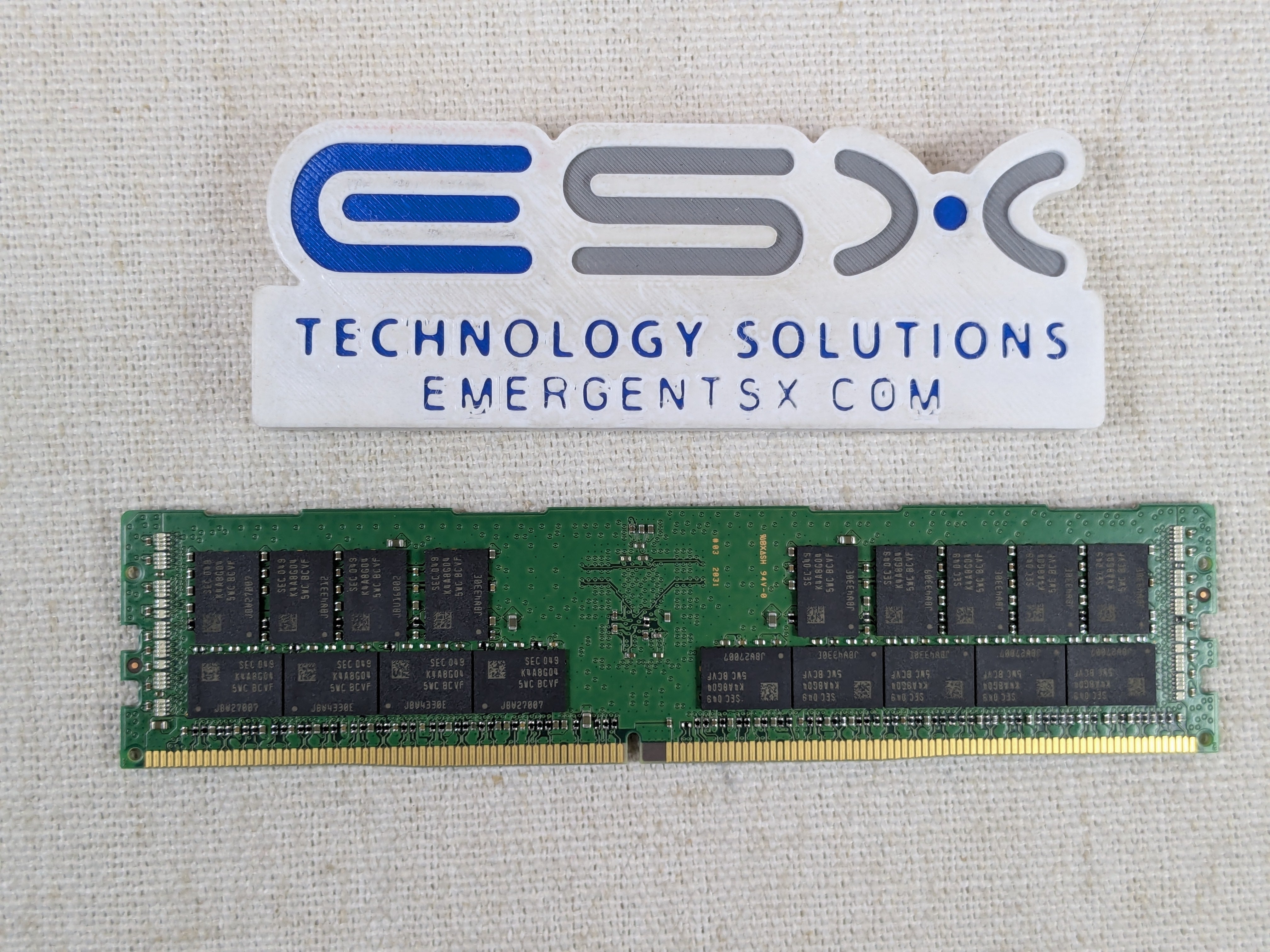 Cisco UCS-MR-X32G2RT-H 32GB 2Rx4 PC4-2933Y DDR4 ECC Server Memory