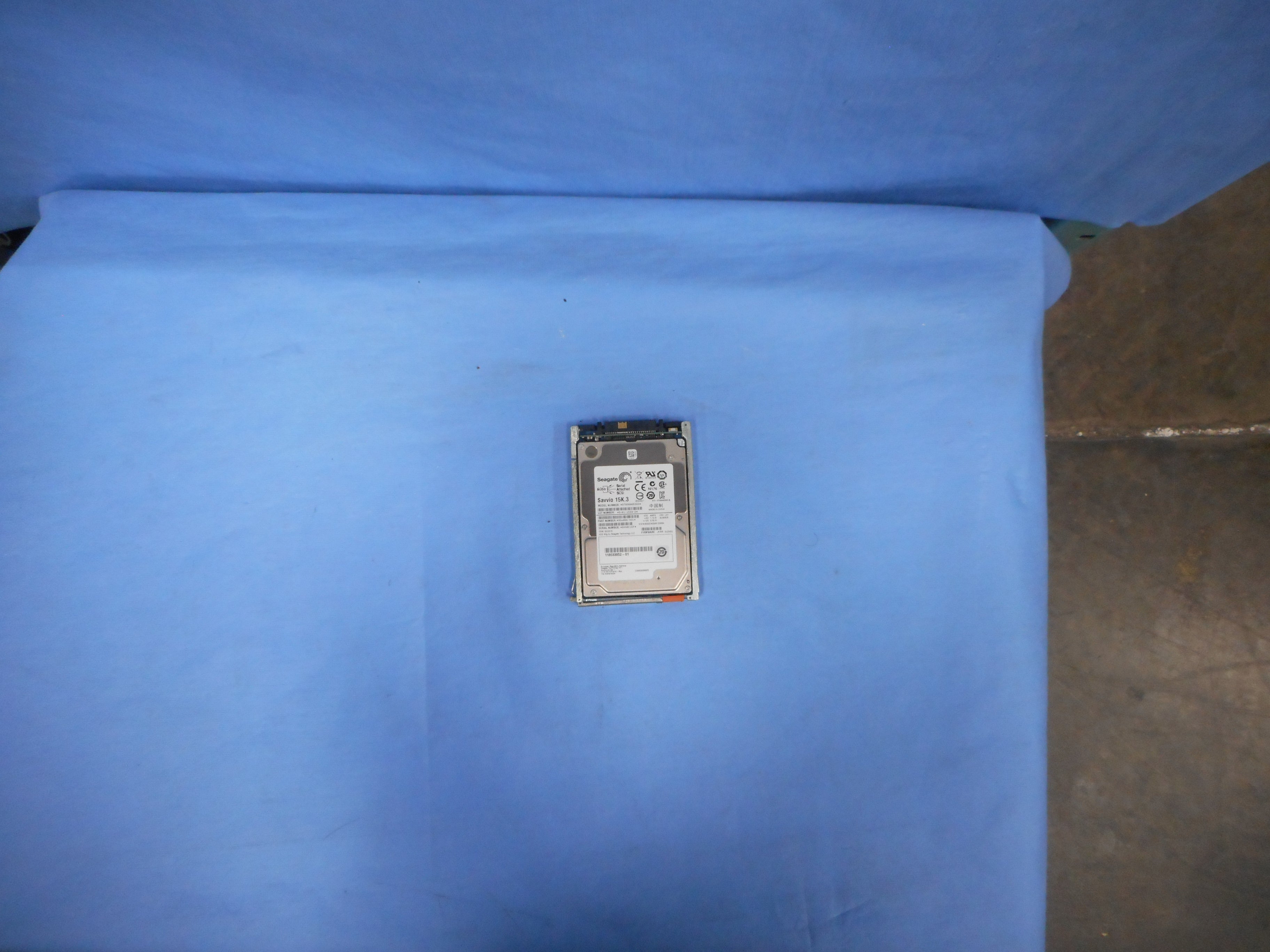 EMC V4-2S15-300 - 300GB 15K 2.5" 6G SAS Drive – PN: 005050548