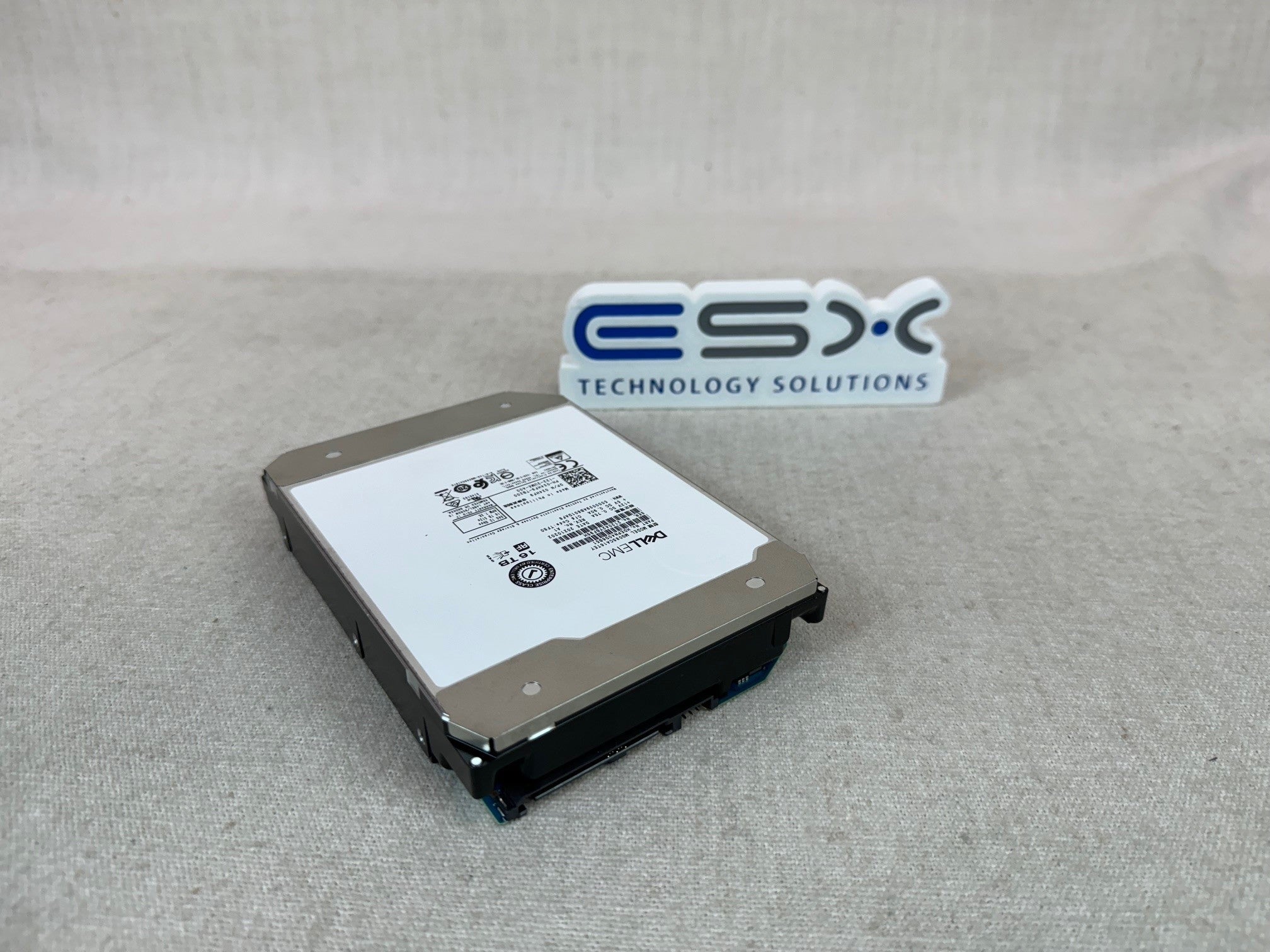 Dell 24HF9 16TB 7.2k 12Gb/s 3.5” SAS Hard Drive MG08SCA16TEY