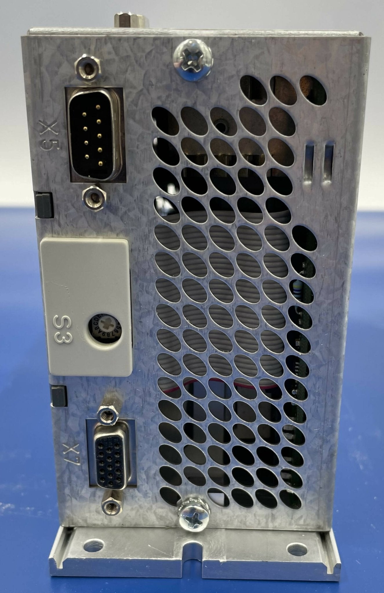 FREQUENCY INVERTER (8673530 SIEMENS/LUST