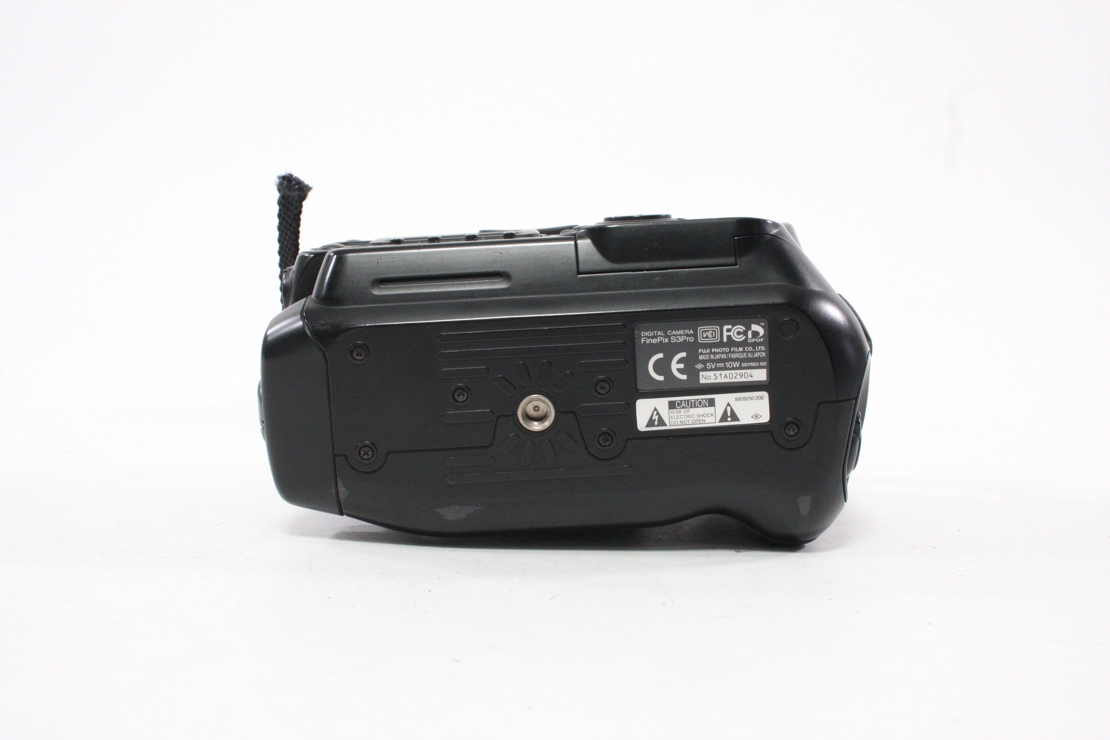 Fuji FinePix S3 Pro DSLR F-Mount Camera Body