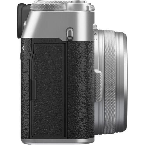 PRE-ORDER Fujifilm X100 VI Silver 40.2MP APS-C 23mm f/2