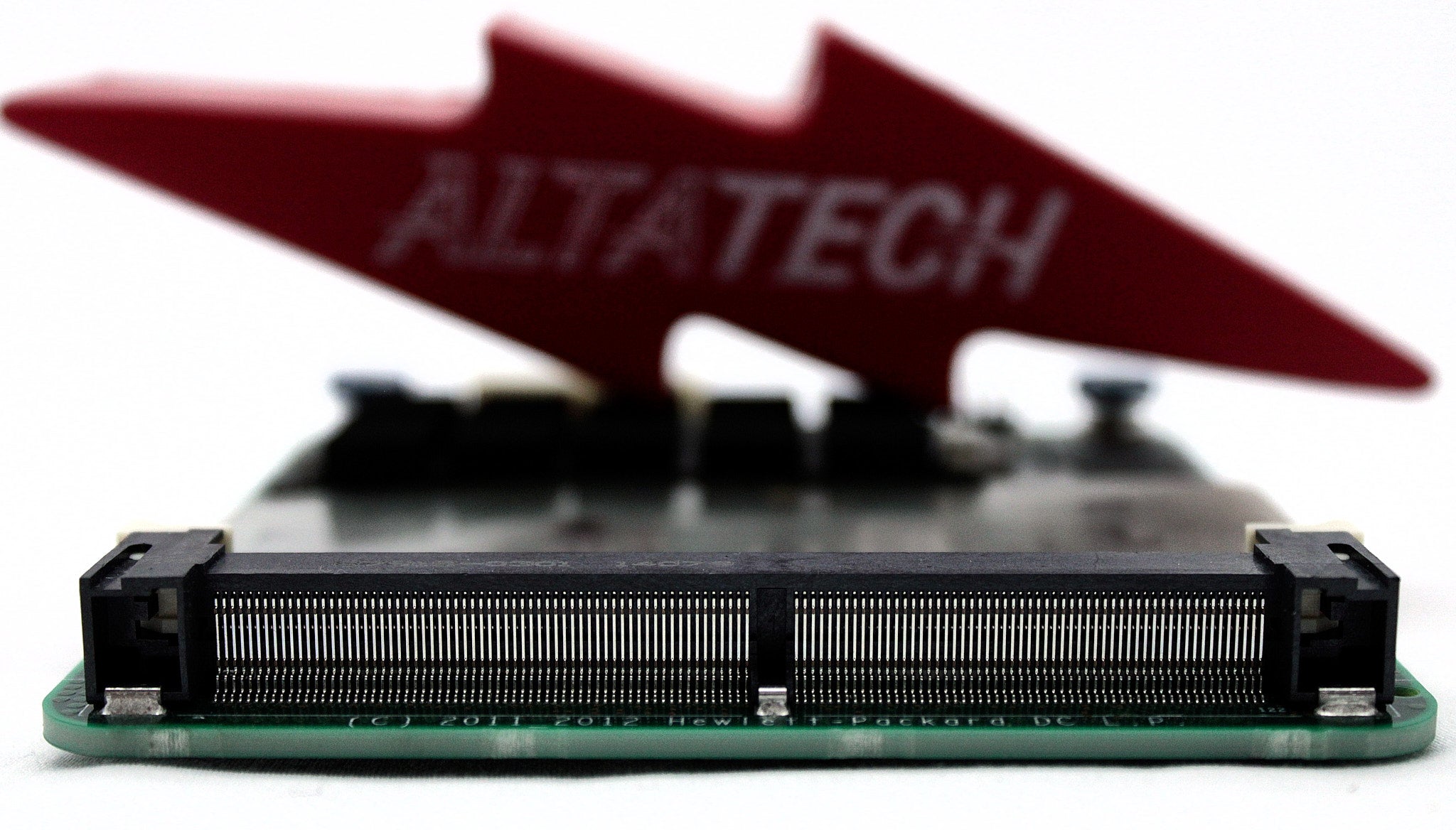 HP 689245-001 HP SMART ARRAY P420I MEZZANINE
