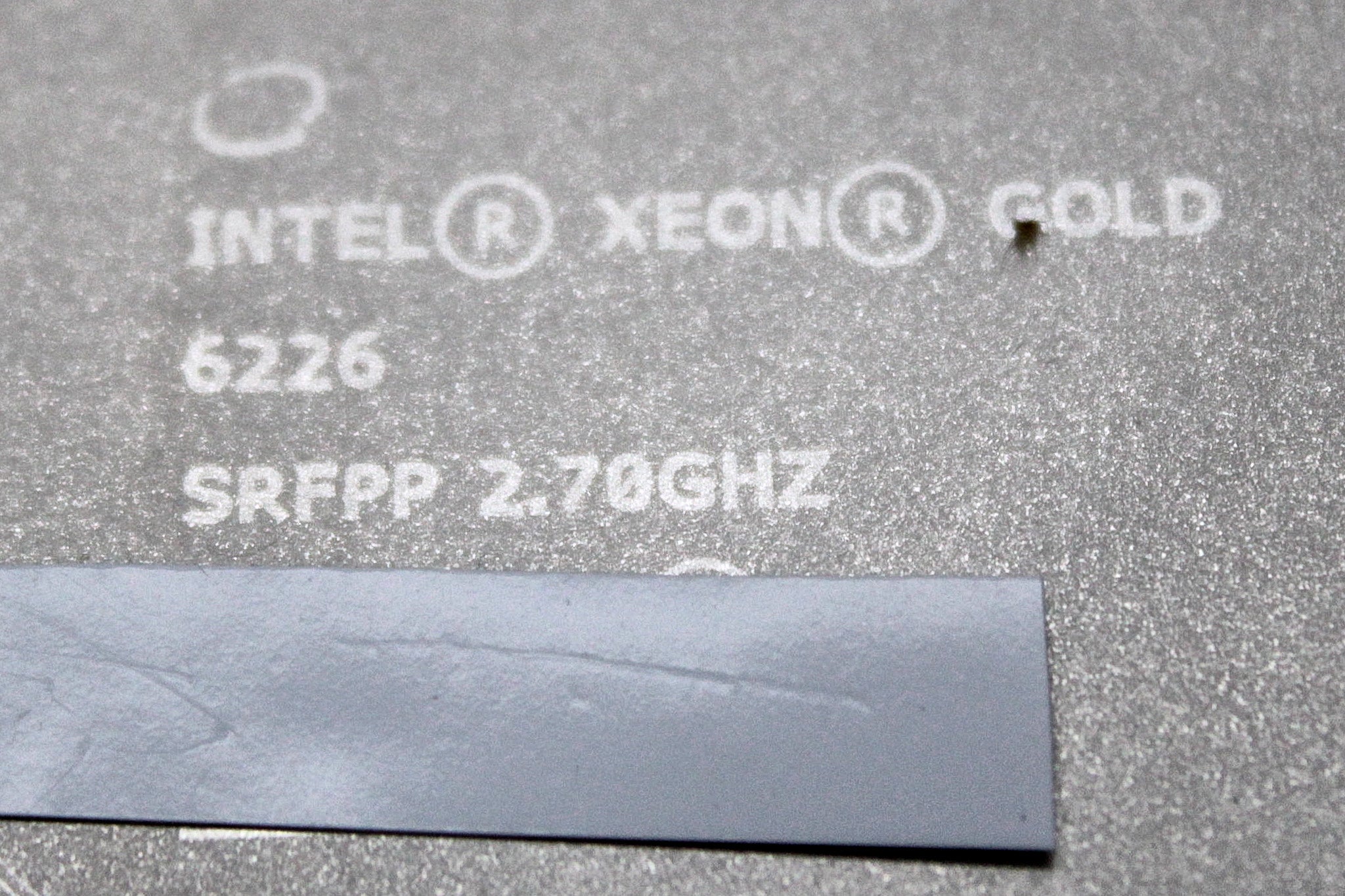 HP P12008-001 2.7GHZ/19.25MB/125W/12C, AU 6226
