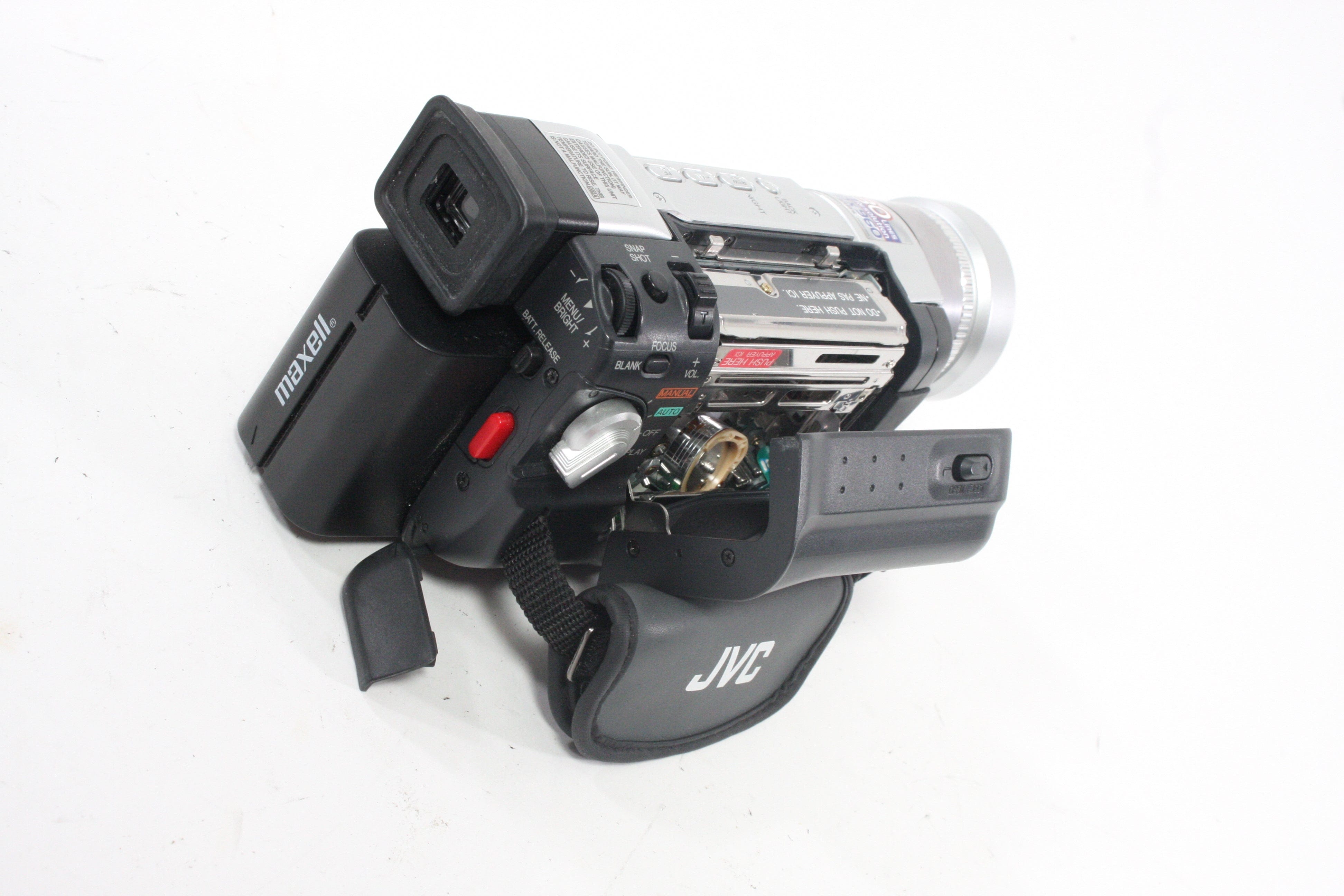 JVC Mini DV GR-DVL8204 Camcorder