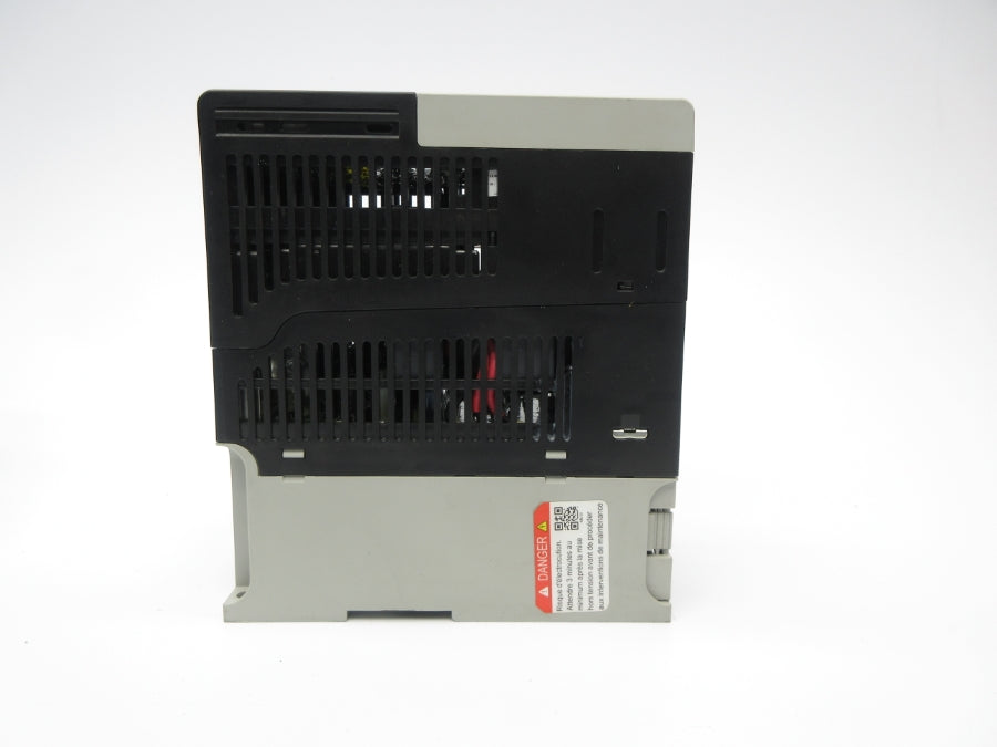 ALLEN BRADLEY 25B-D6P0N114 SER. A F/W 4.001 323-528VAC 7.5A NSNP