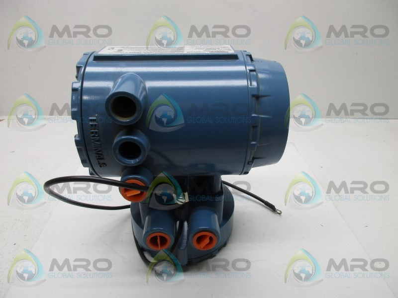 ROSEMOUNT 8732ESR1A1N0M4 MAGNETIC FLOWMETER TRANSMITTER * NEW NO BOX *