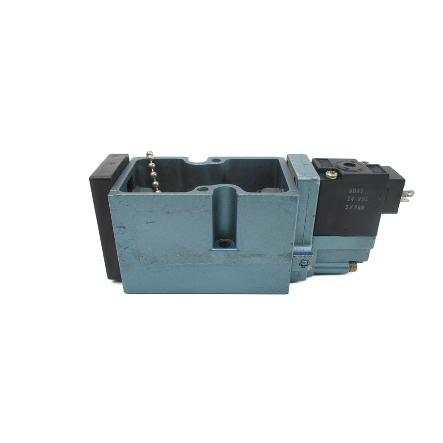 MAC 82A-AB-000-TM-DDAJ-1KD 24VDC 25-150PSI (AS PICTURED) UNMP