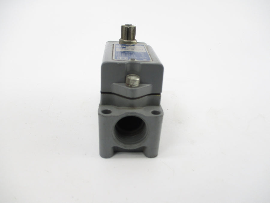 SQUARE D 9007AW12-W348-S15-G3 600VAC 5A NSNP