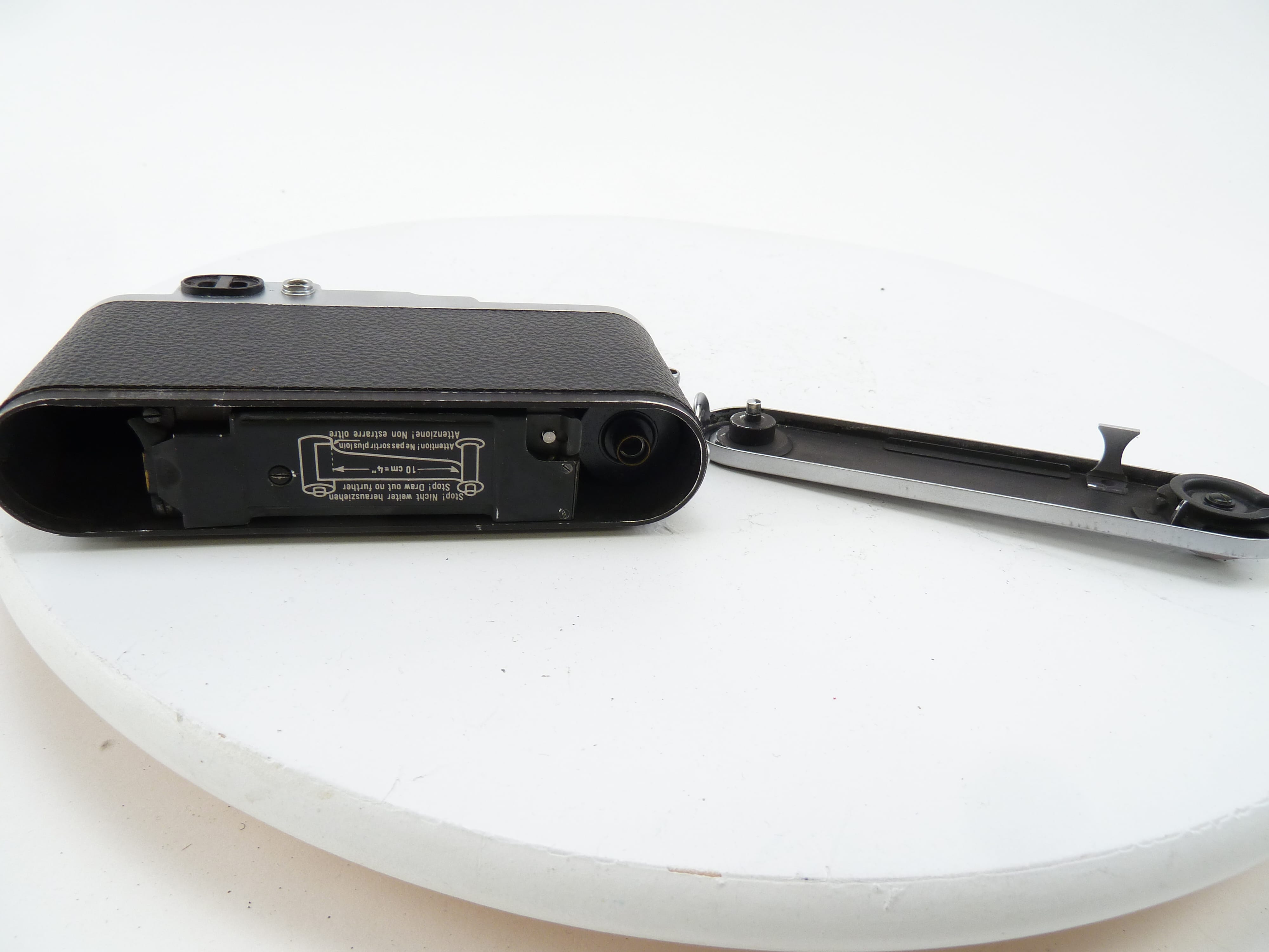 Leica IIf Red Dial 35MM Camera Body AS IS