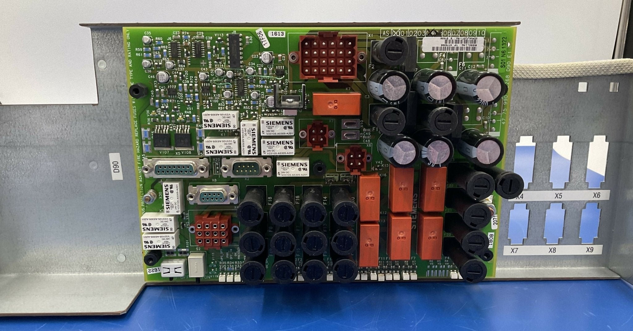 MAIN DISTRIBUTOR D90 (4775974/4775990 SIEMENS
