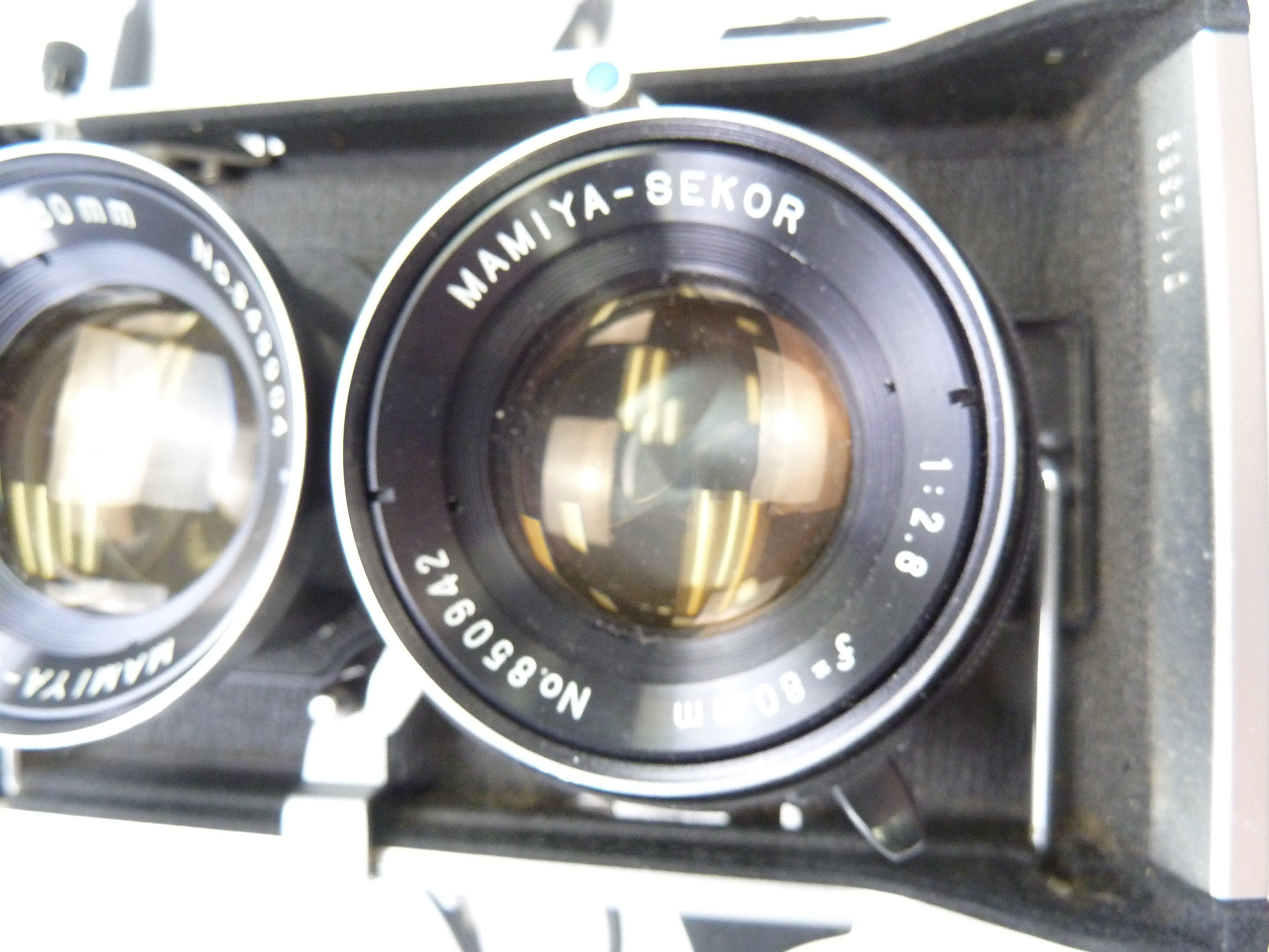 Mamiya 330F Twin Lens Reflex Camera Outfit with 80MM f2.8 Blue Dot Lens