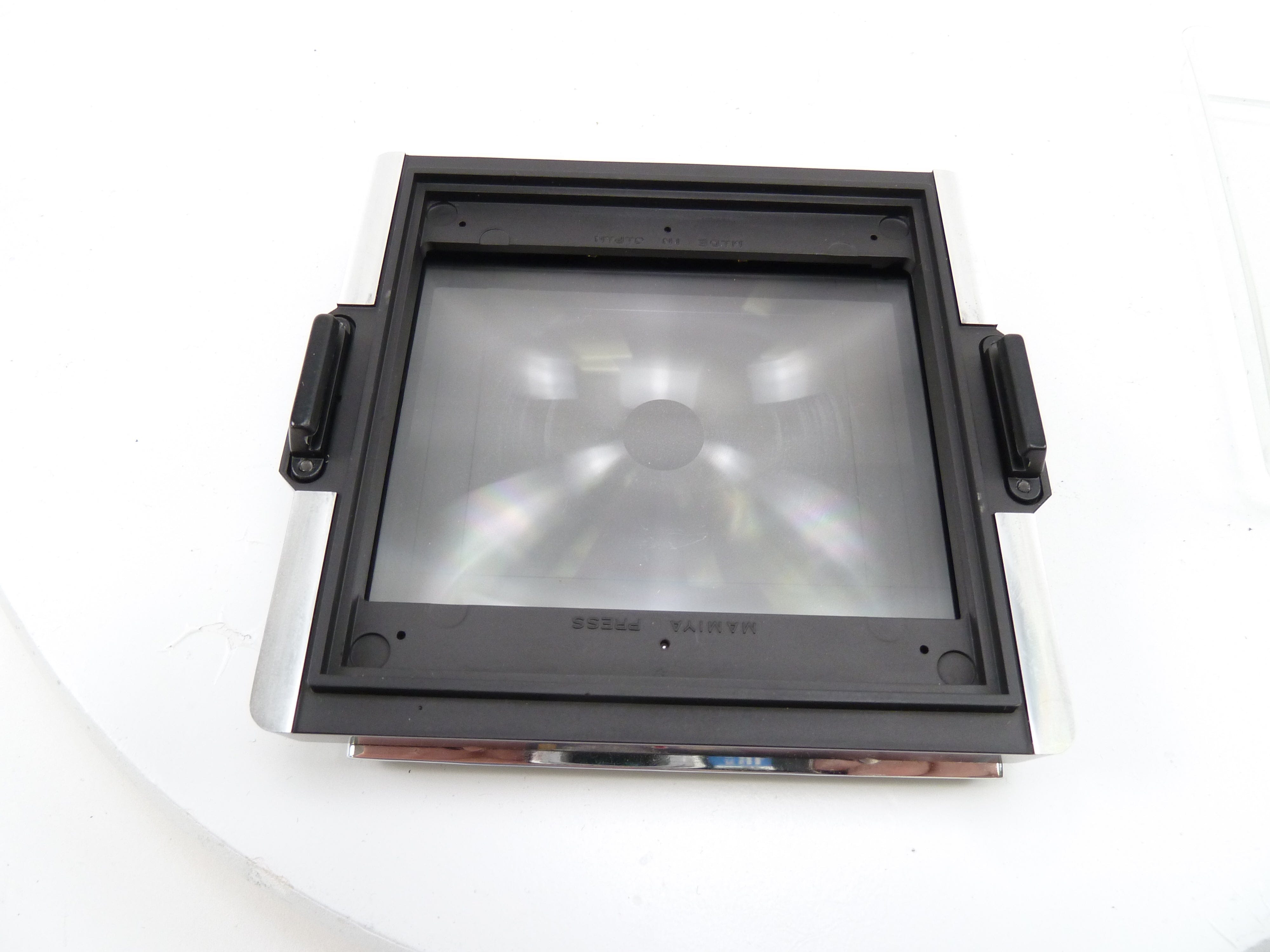 Mamiya Focus Hood P for Universal or Press Mamiya Cameras