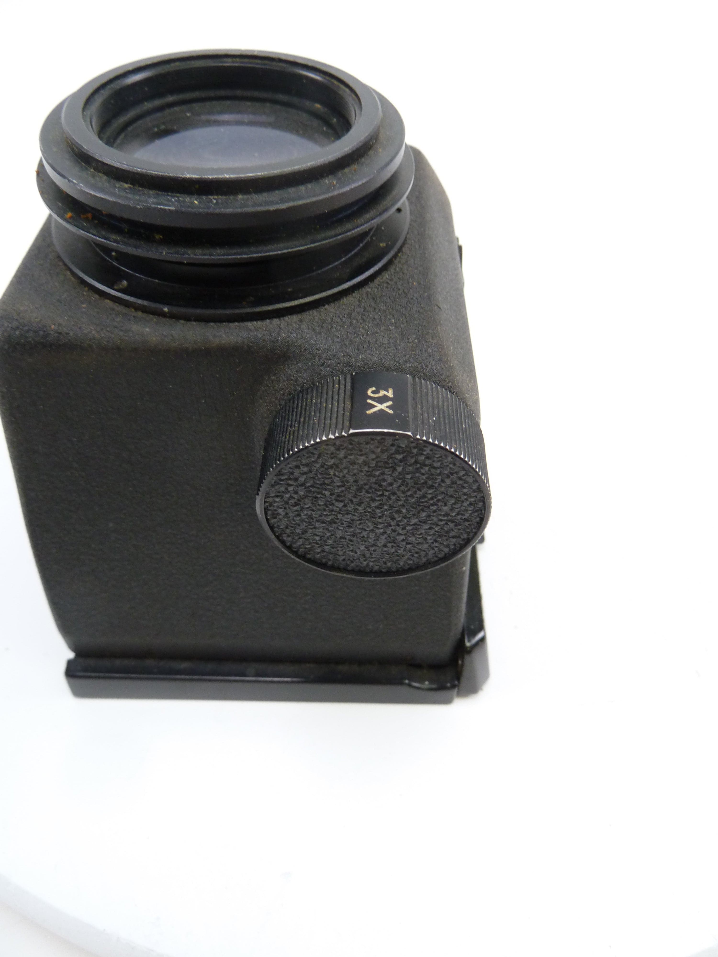 Mamiya RB67 or RZ67 Dual Magnifying Hood 3X-5X With Case
