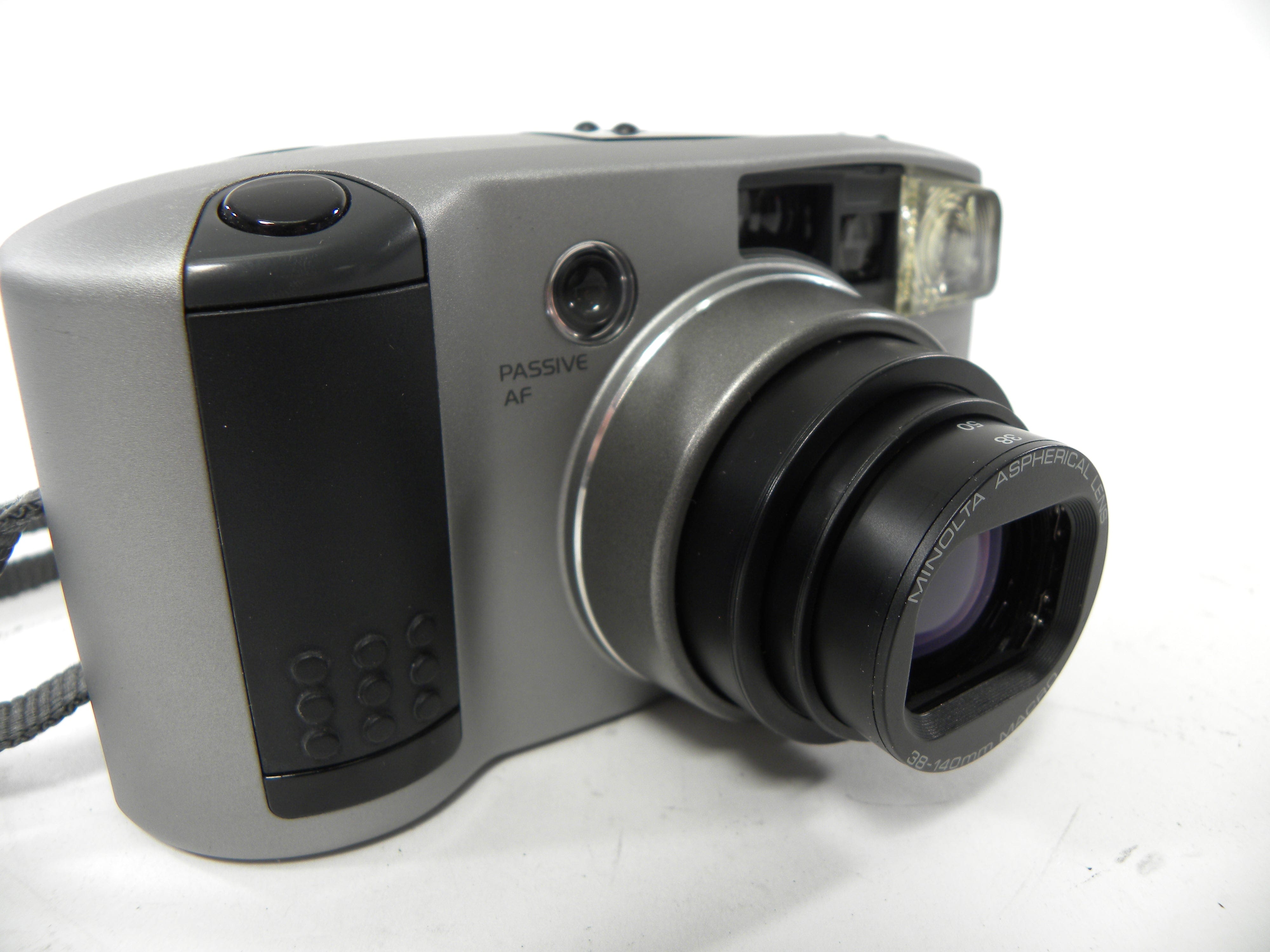 Minolta Freedom Zoom 140EX Panorama Date 35mm Camera