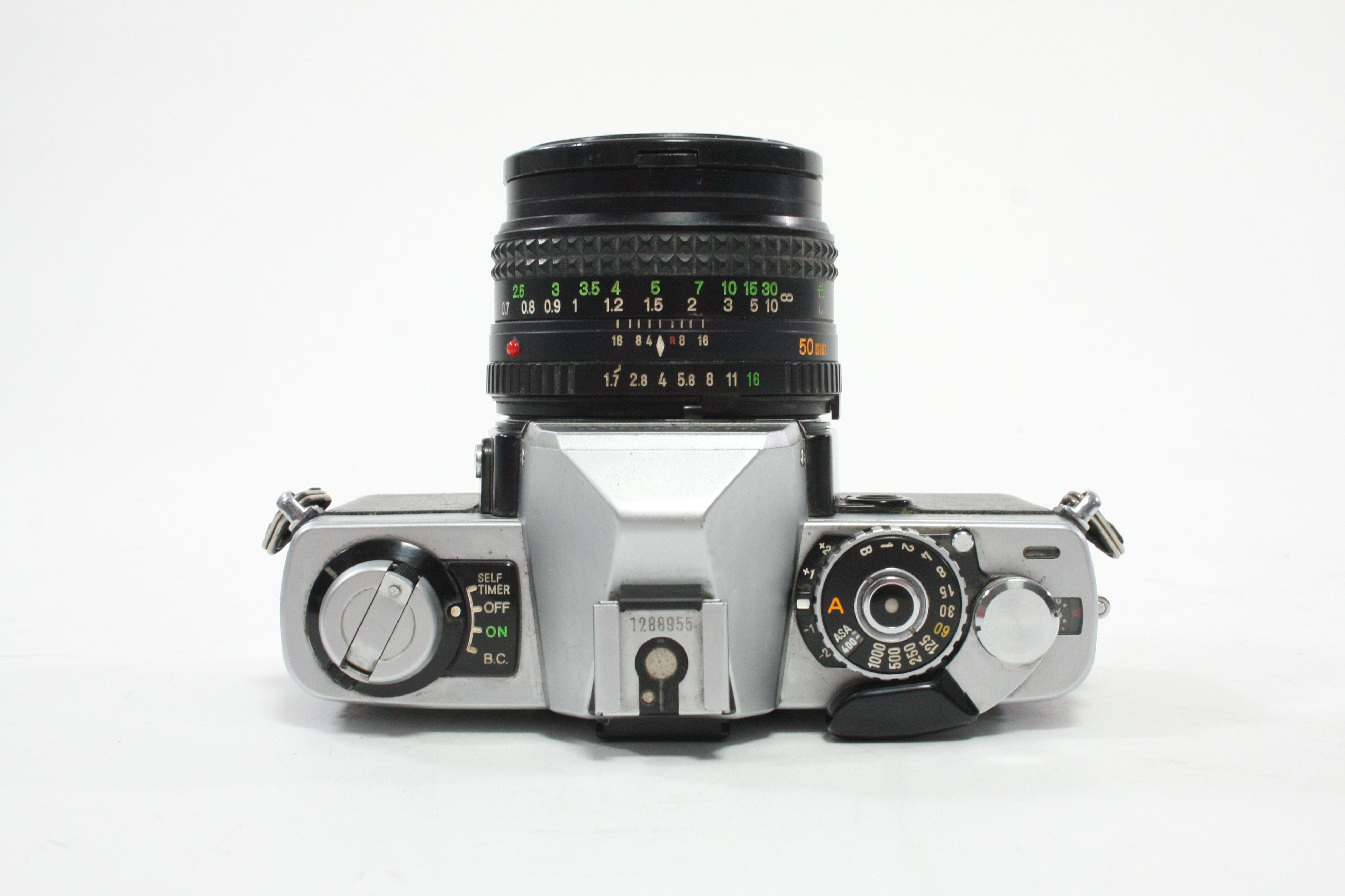 Minolta XG7 SLR Camera with 50mm f/1.7 MD Lens