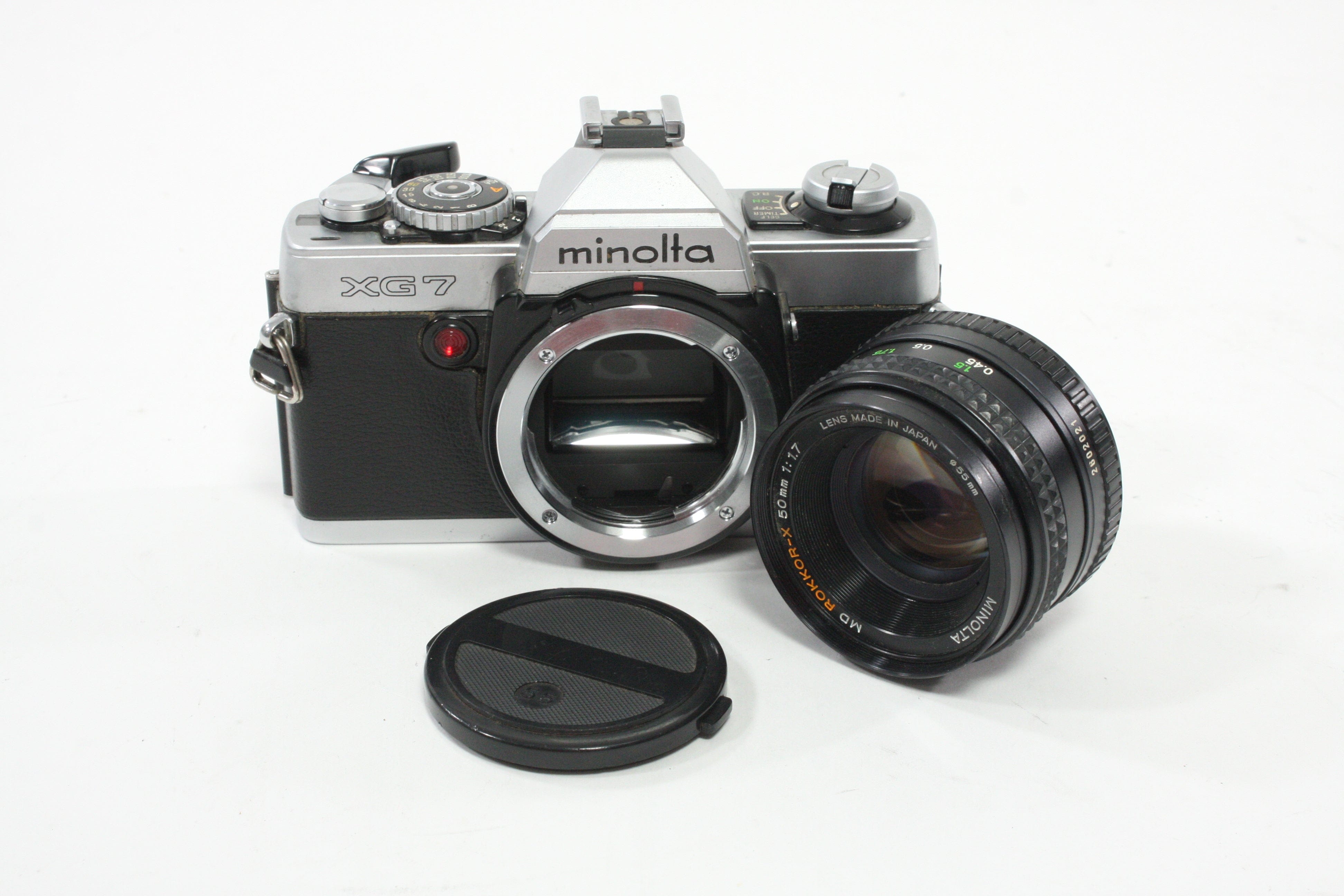 Minolta XG7 SLR Camera with 50mm f/1.7 MD Lens