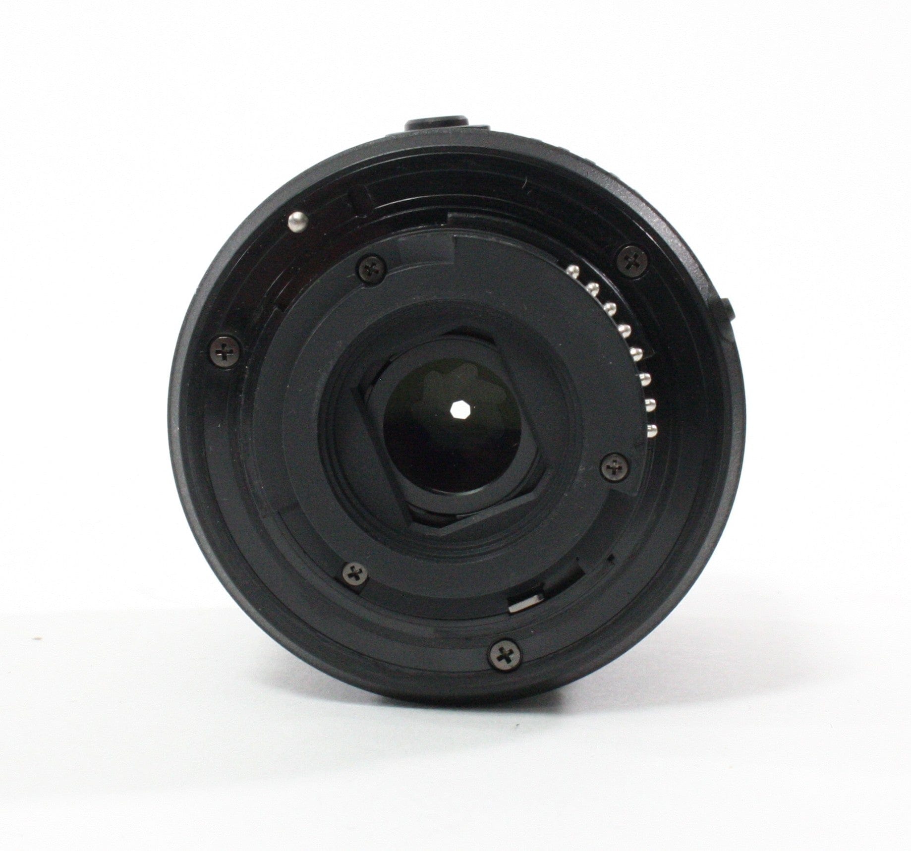 Nikon 18-55mm f/3.5-5.6G VR Lens for Nikon F Mount