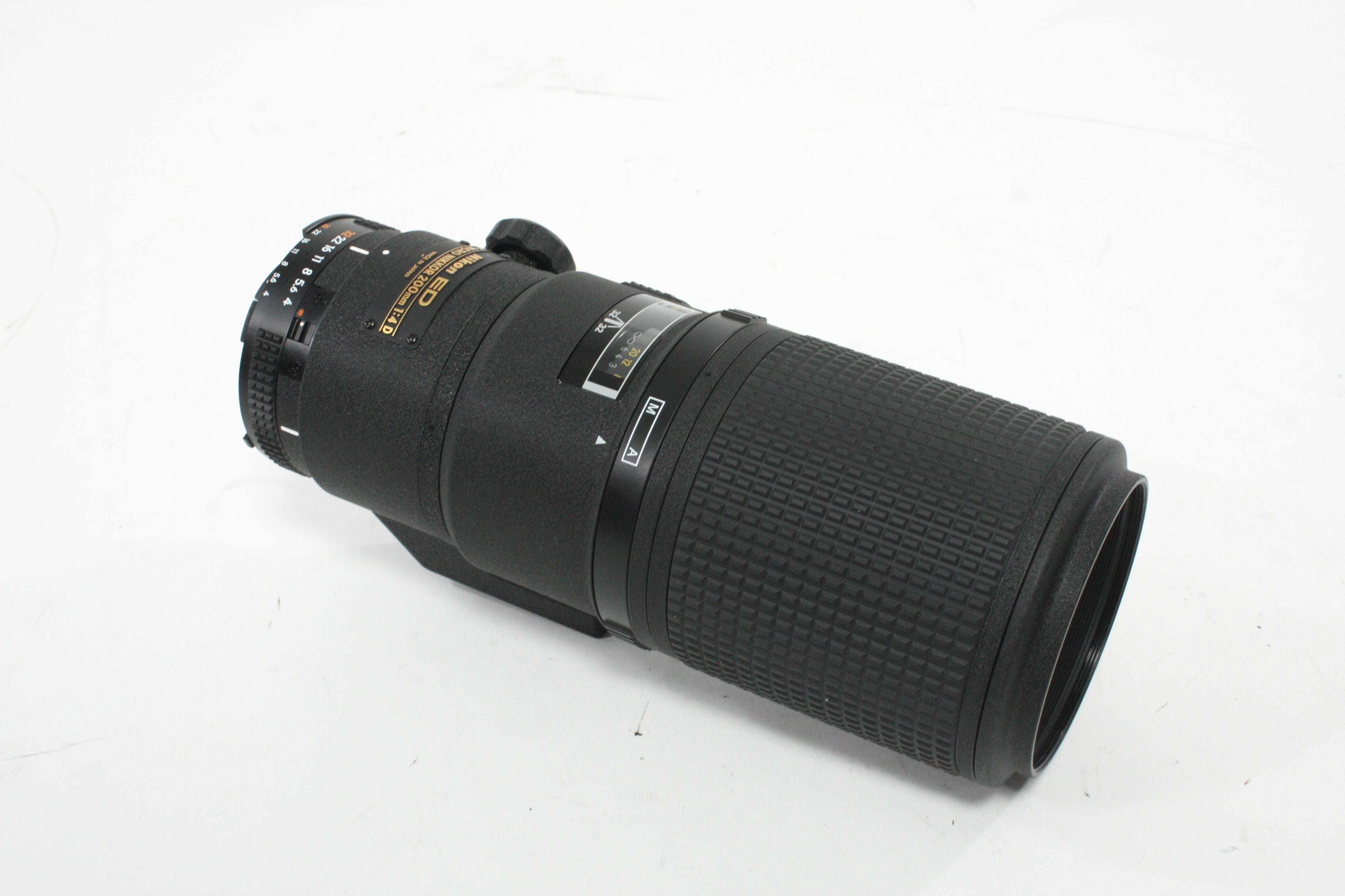 Nikon 200mm f/4 D AF Micro Nikkor IF -ED Lens for Nikon F Mount